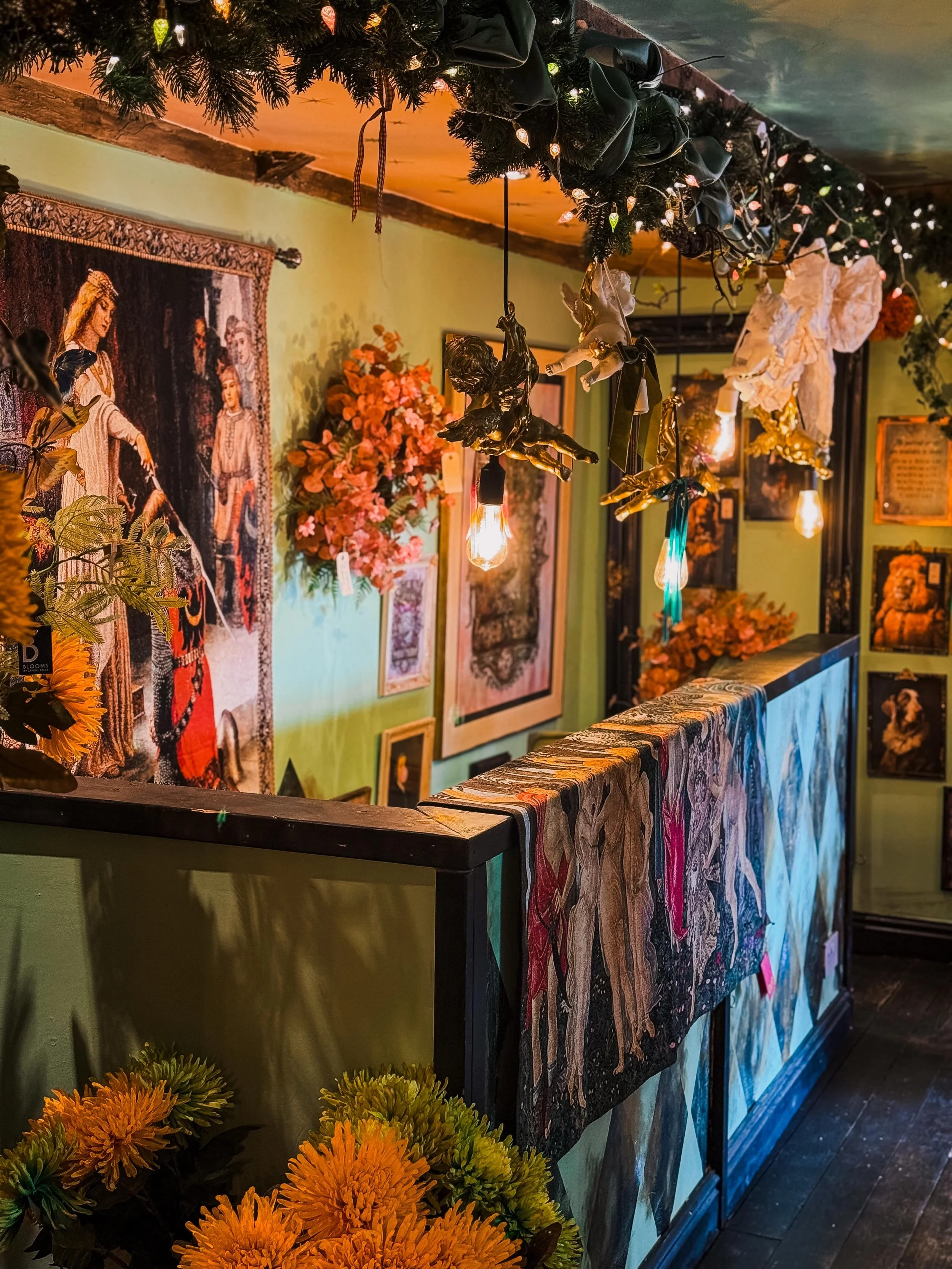 I absolutely love how the Way of Whispers is currently looking&hellip;the tapestries mixed with the harlequin, the prints&hellip;and not forgotten our suit of armour ✨ they all work together beautifully, creating a medieval witch aesthetic, with a hi