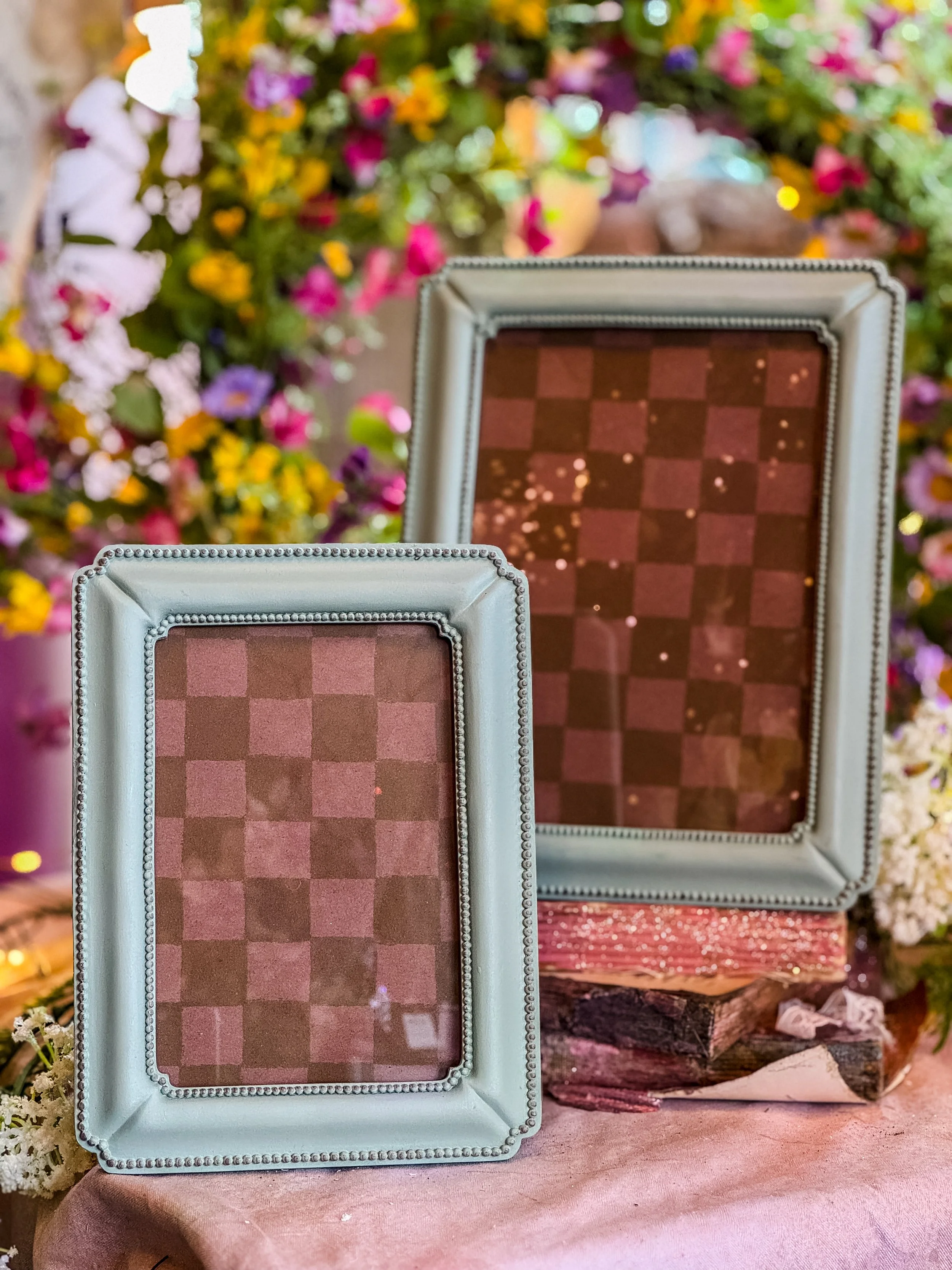 Eu De Nil Picture Frame