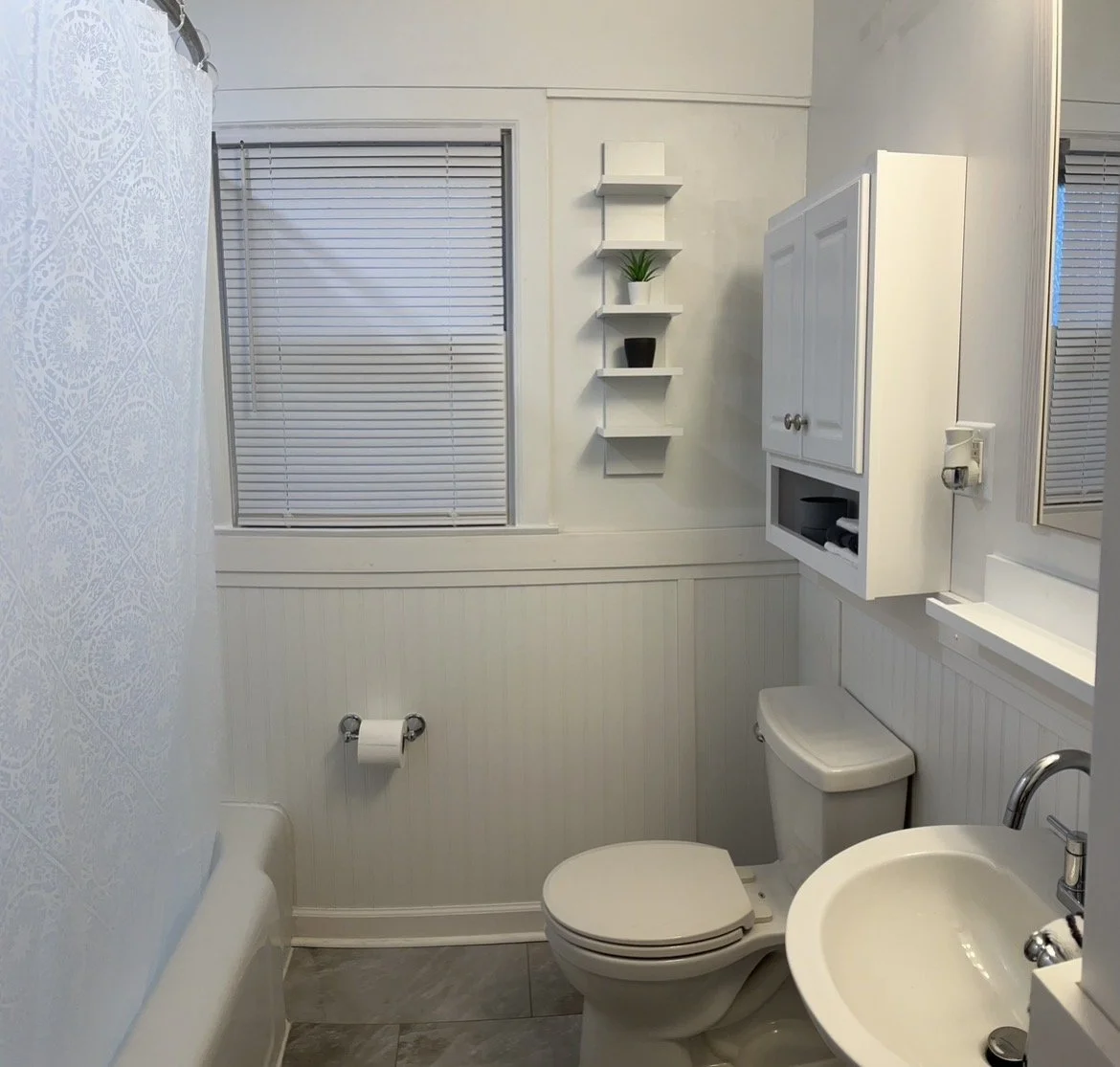 Bathroom.jpeg