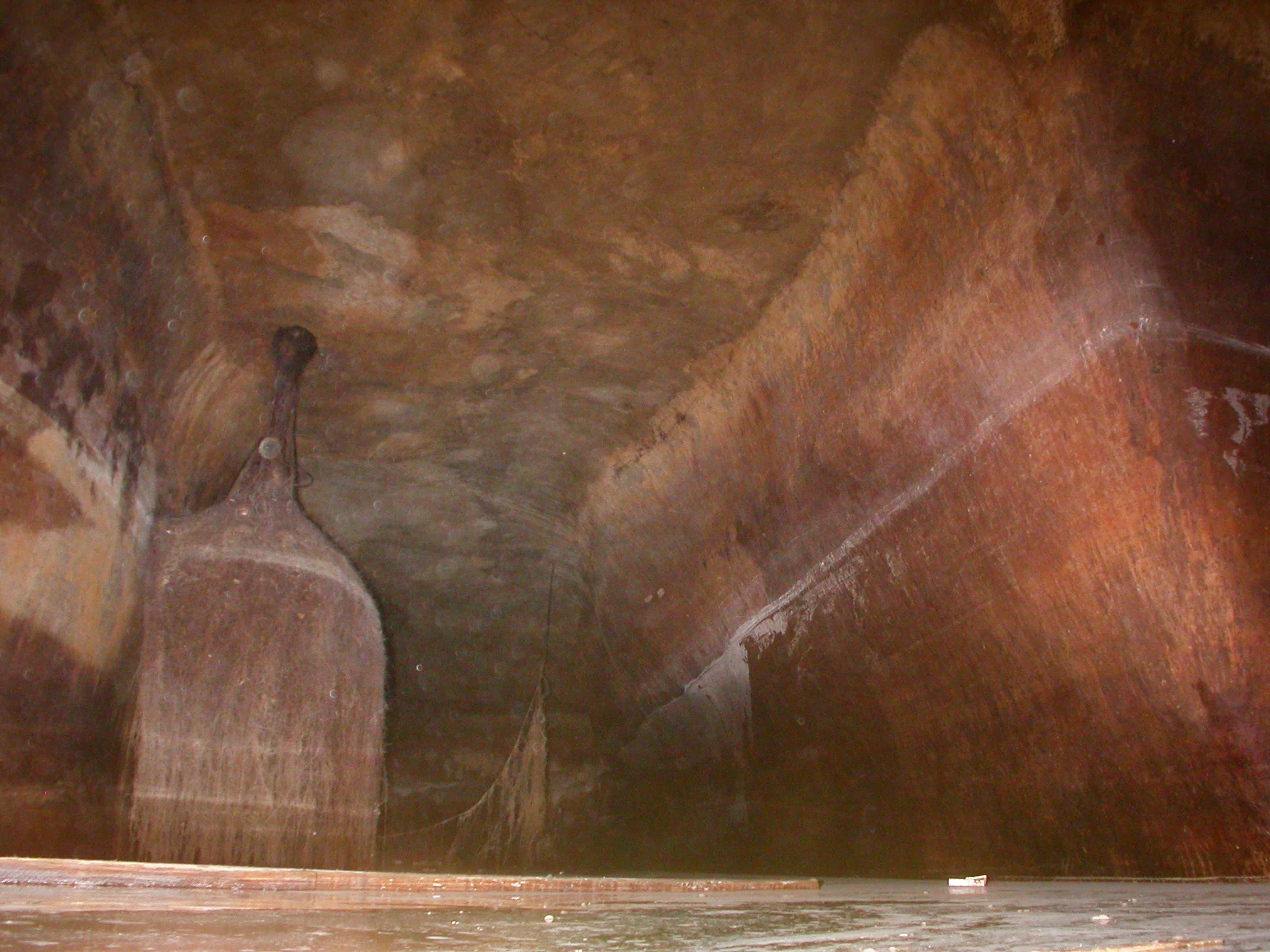The 2005 cistern exploration 