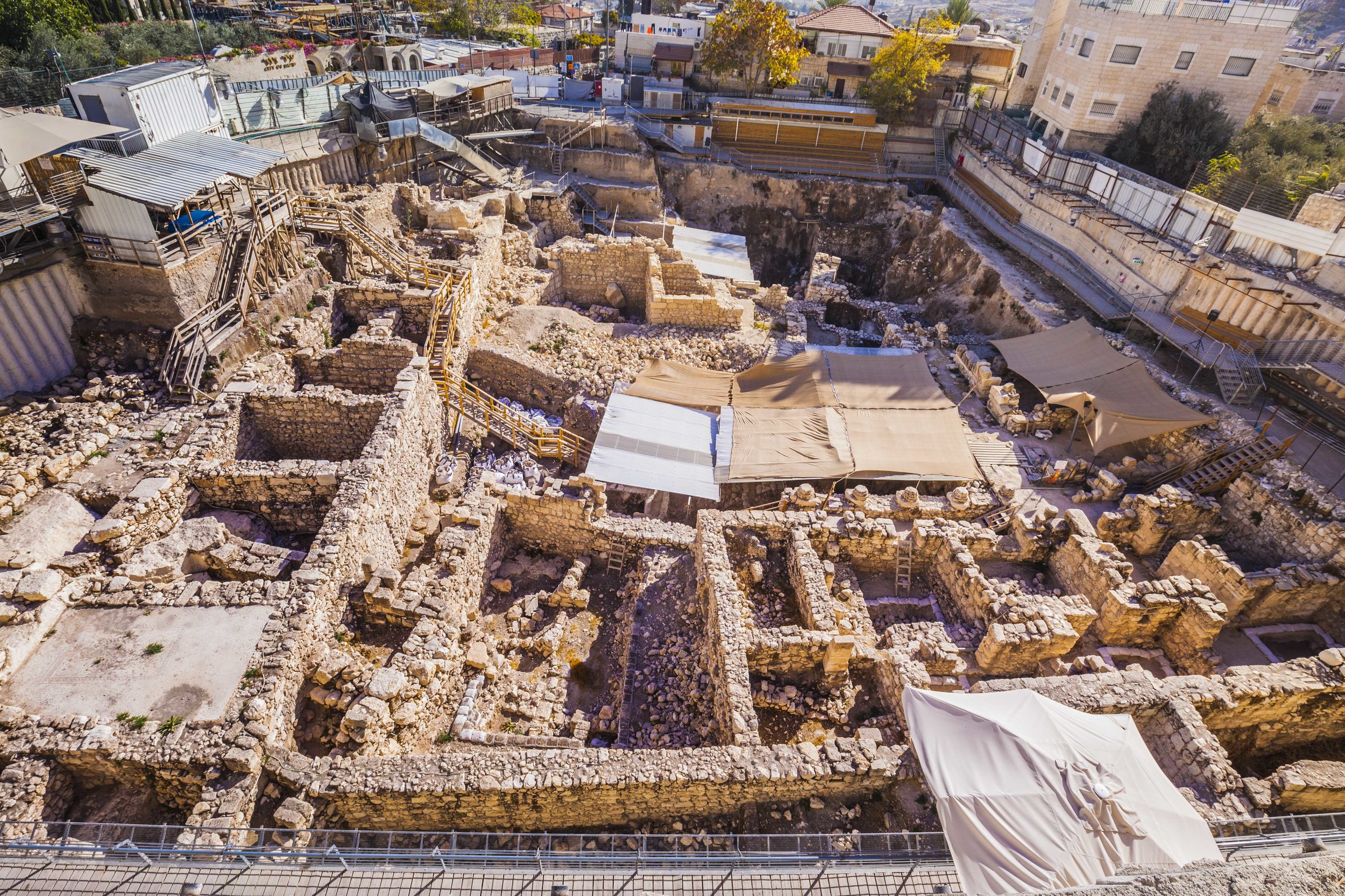 Часть иерусалимского храма сохранилась до сих. Город Давида в Иерусалиме. Раскопки храма Ирода в Иерусалиме. Цитадель Давида Иерусалим.