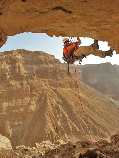 7.Rappeling at the desert. Photo Eitan Kein Israel Antiquities Authority.jpg