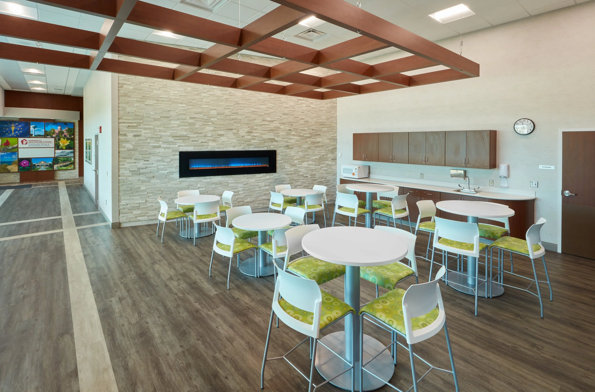 EatingArea.jpg