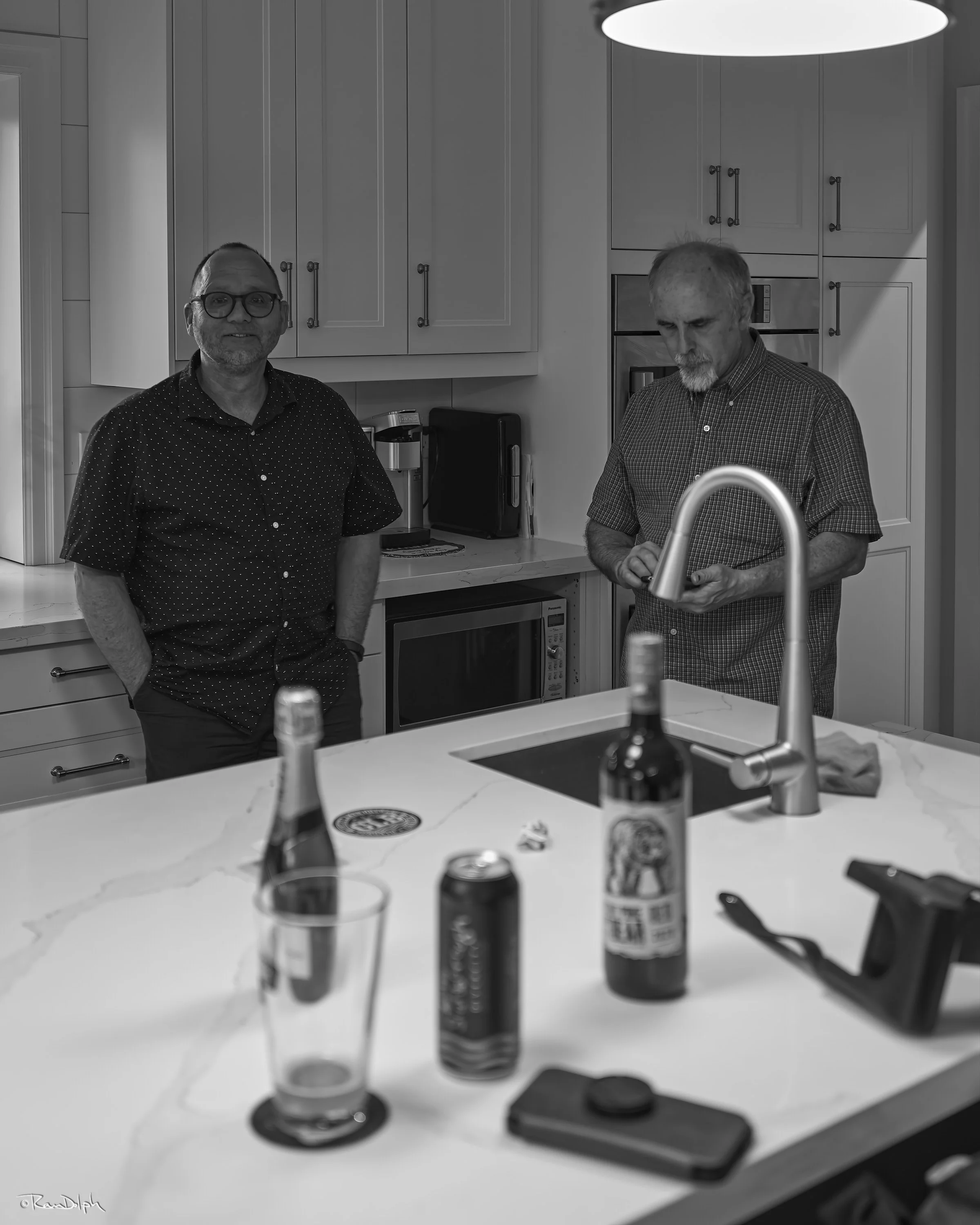 018_03196_L1000331_LEICA Q2 MONO_SUMMILUX 1-1.7-28 ASPH..jpg