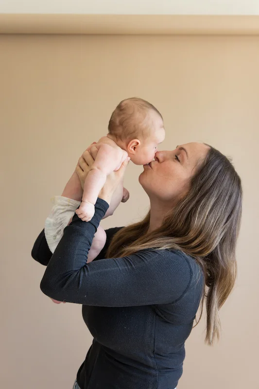 ARIEL KAYE, CEO & FOUNDER, PARACHUTE, AND MOM TO LOU, 12 WEEKS. How do you nurture yourself? "I make it a point to nurture myself in a variety of ways. This can include everything from prioritizing sleep, to disconnecting from my phone for an hour or two, to enjoying warm nourishing home-cooked meals, treating myself to a manicure or pedicure, or protecting simple and calming daily rituals, like making my bed." If you had 2-3 hours free to yourself, what would you do with it? "Taking time to go to a spa would be an amazing way to spend a few free hours! When I was around 20 weeks pregnant, I started getting a lymphatic drainage massage almost weekly, and I’ve continued this as part of my postpartum recovery. I couldn’t recommend it more! Though doing something as simple and relaxing as reading a book or making time for a nap can also be incredibly restorative." Find out more about Ariel Kaye by following along on Instagram!