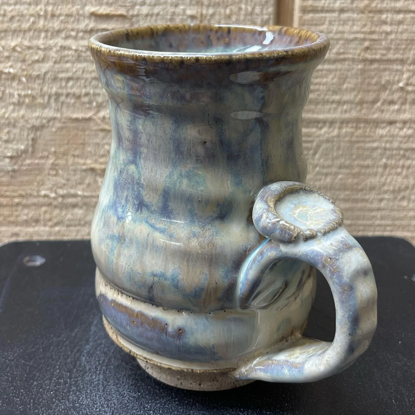 M U G

#mug #ceramicmug #handmadepottery #handmade #coffee #beer #drink