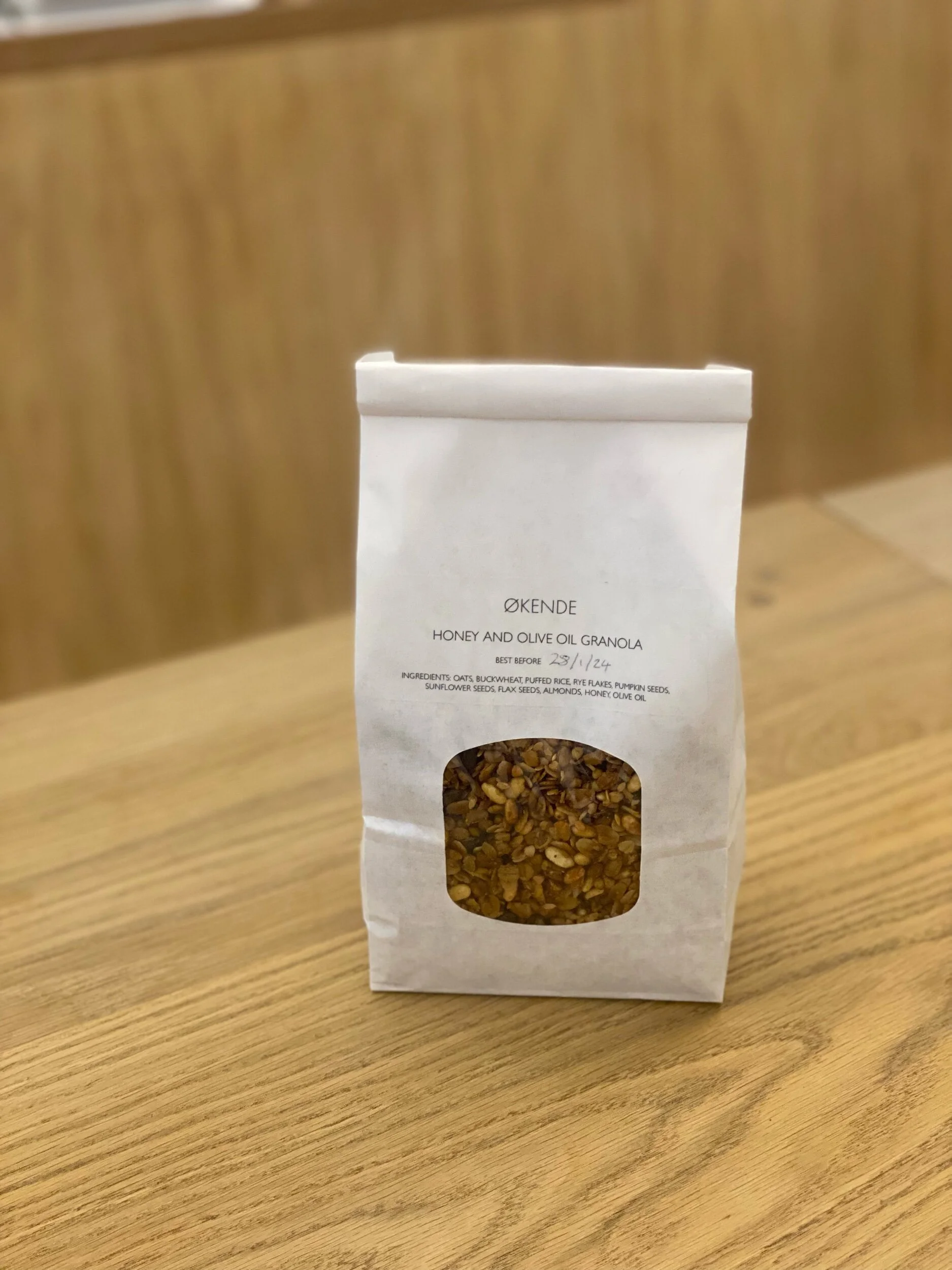 AA225B32-D68E-4FD9-AC90-743B704EA537