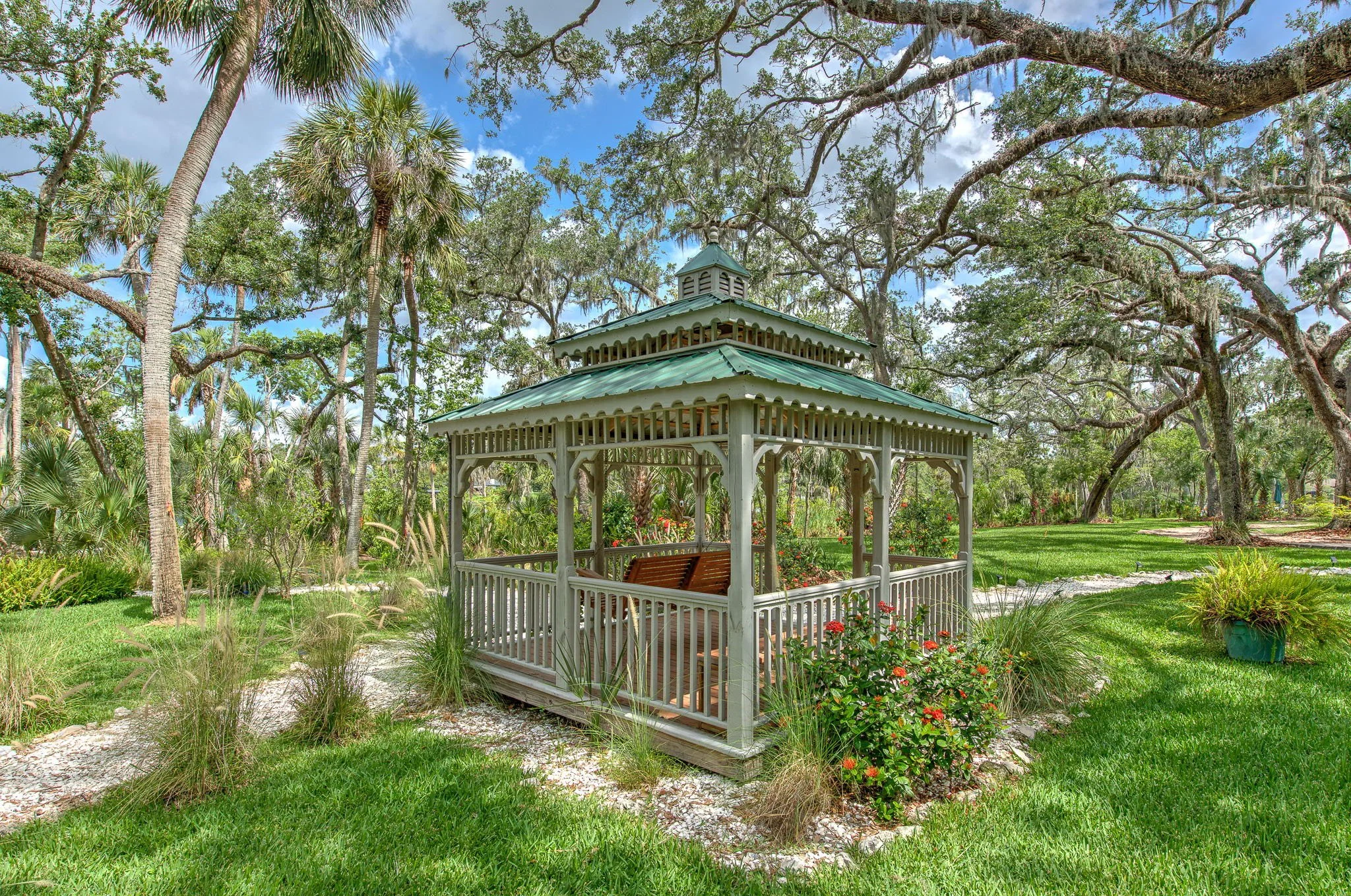 100-web-or-mls-Amenities-5.jpg