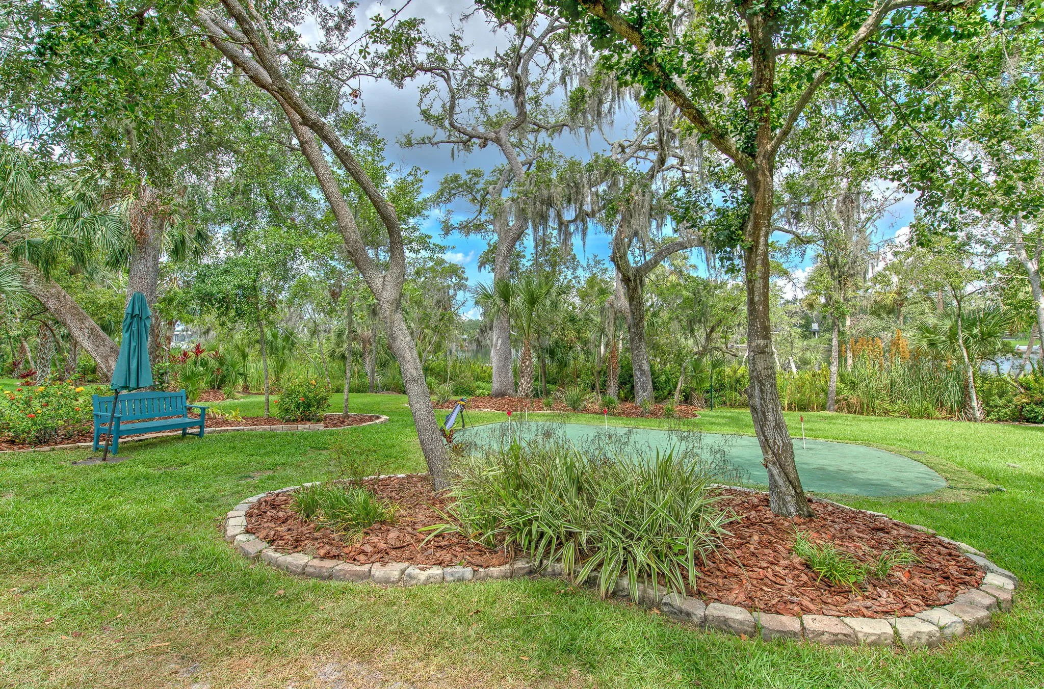 45-web-or-mls-Amenities Golf-2.jpg