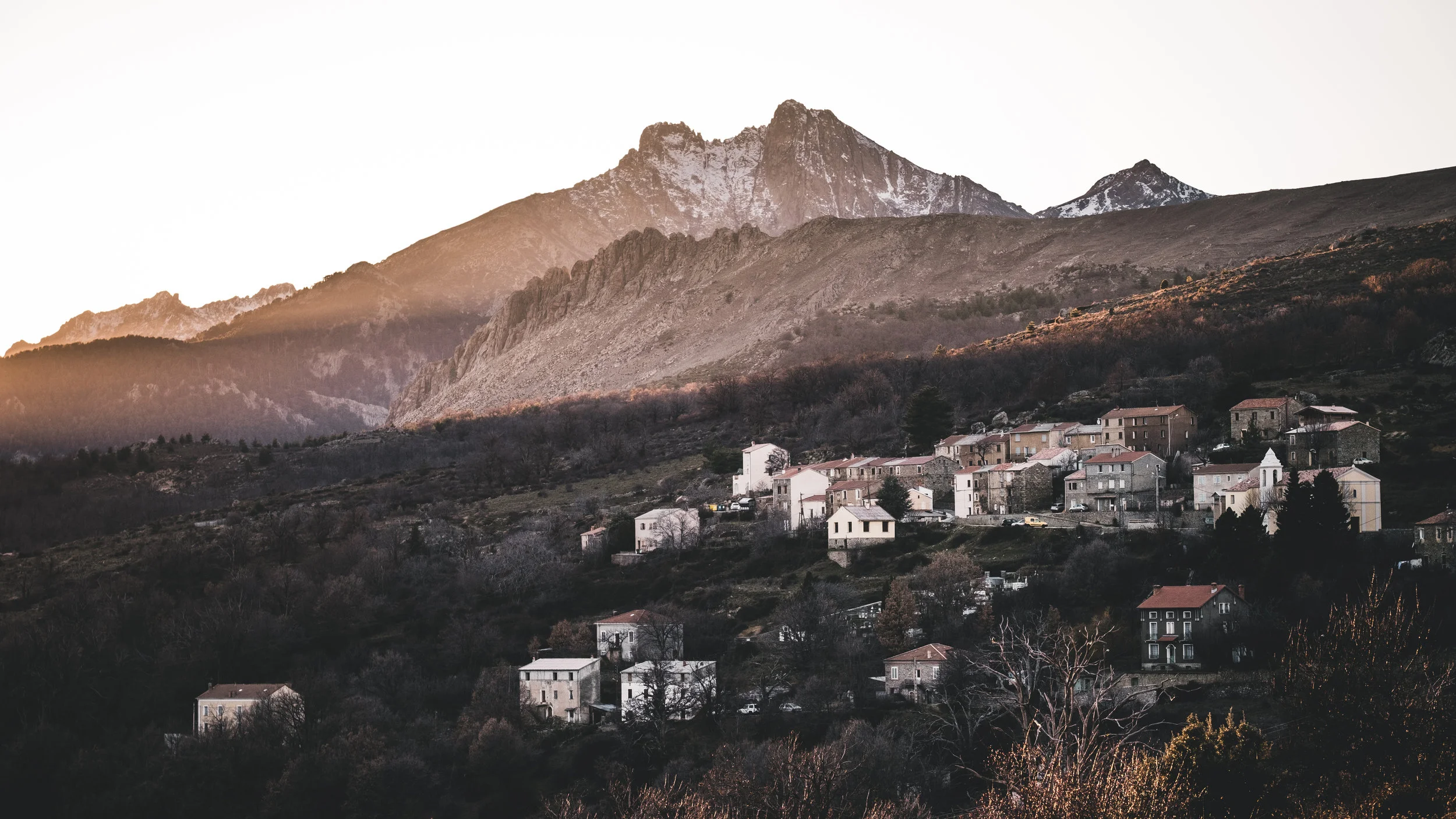 Sunset over the village Lozzi