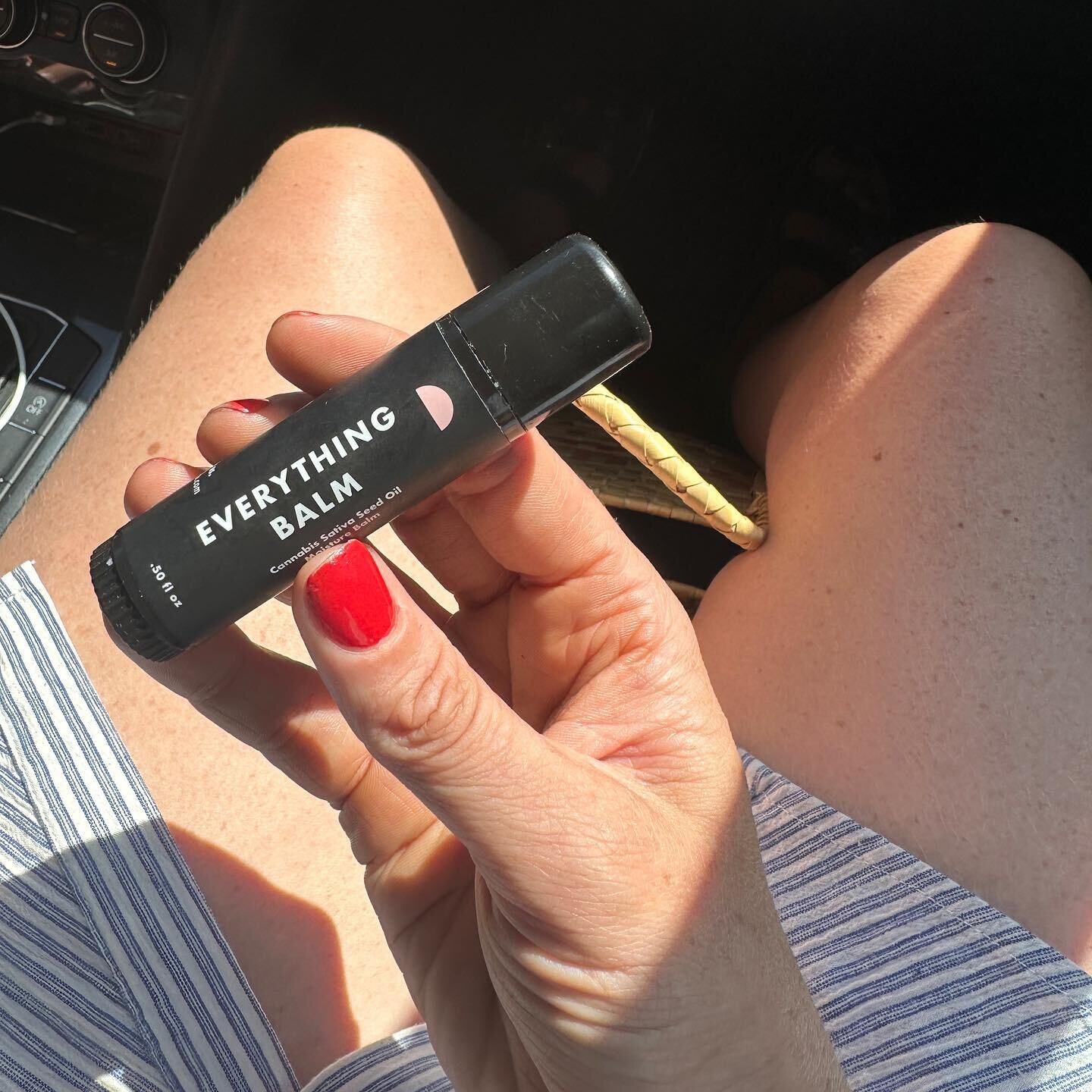 Road Trip Ready 🤍

Loving our Deew Everything Balm for all the things. Formulated with organic cannabis sativa seed oil and vitamin e. 

Always vegan, always fragrance free 💫

Guaranteed to give your lips, cuticles, dry patches the perfect healing 