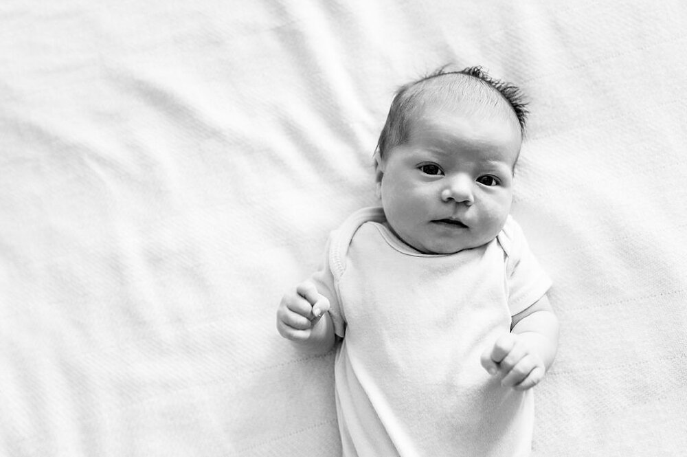 What-is-Newborn-Lifestyle-Shoot-Like-Indy-Family-Photo_0003.jpg