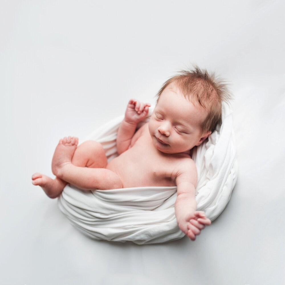 Lifestyle-Newborn-Photography-Indy-Family-Photo_0008.jpg