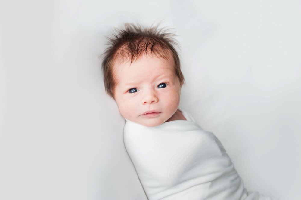 Lifestyle-Newborn-Photography-Indy-Family-Photo_0013.jpg