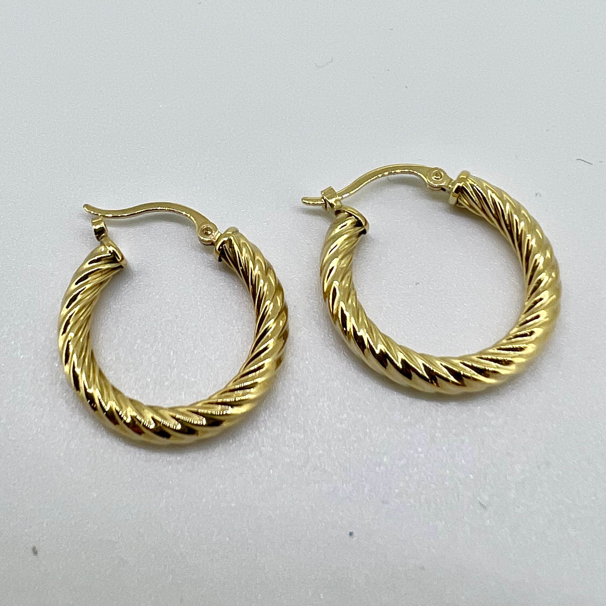 Gold Jewelry — Leonard Jewelry