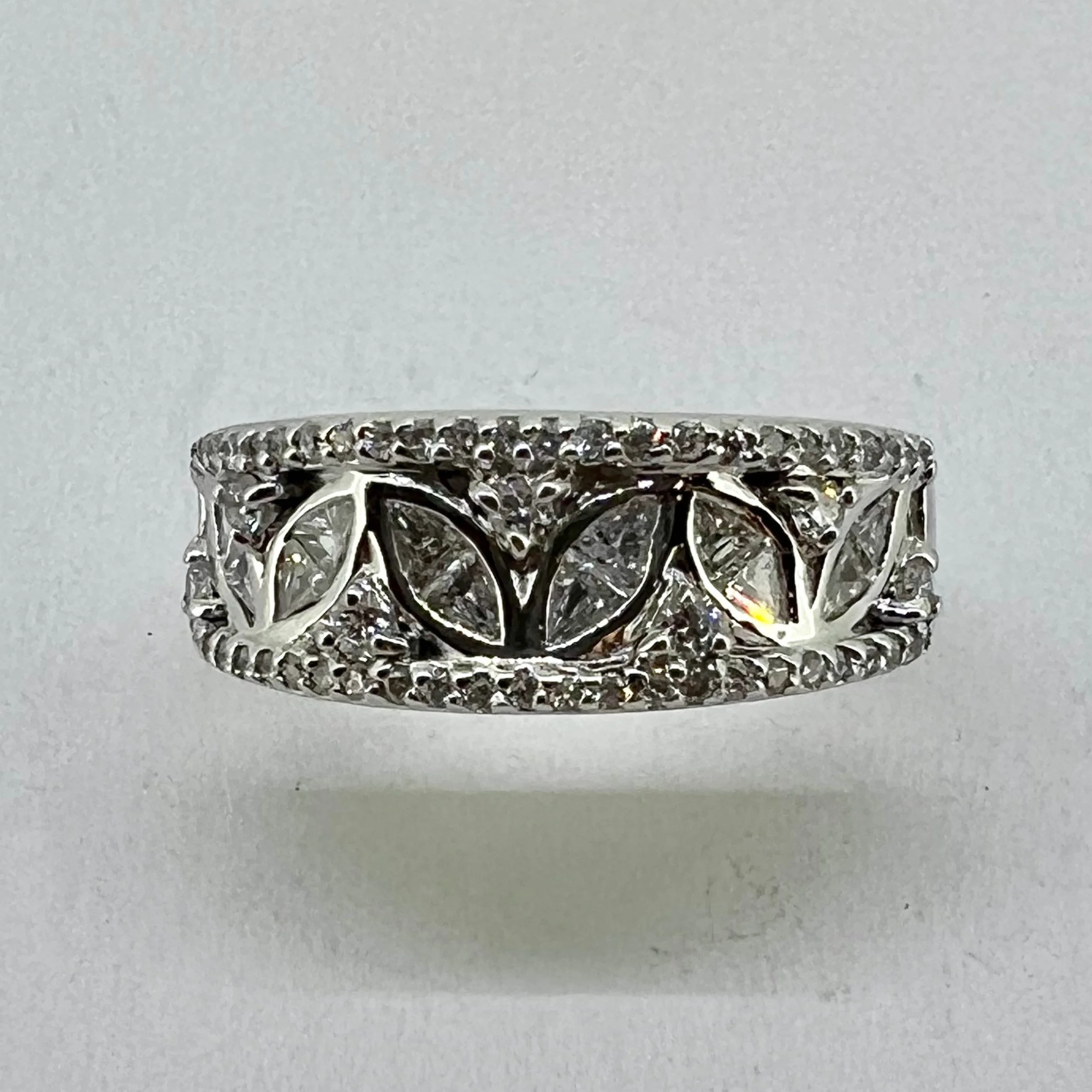 Tapered Diamond Band