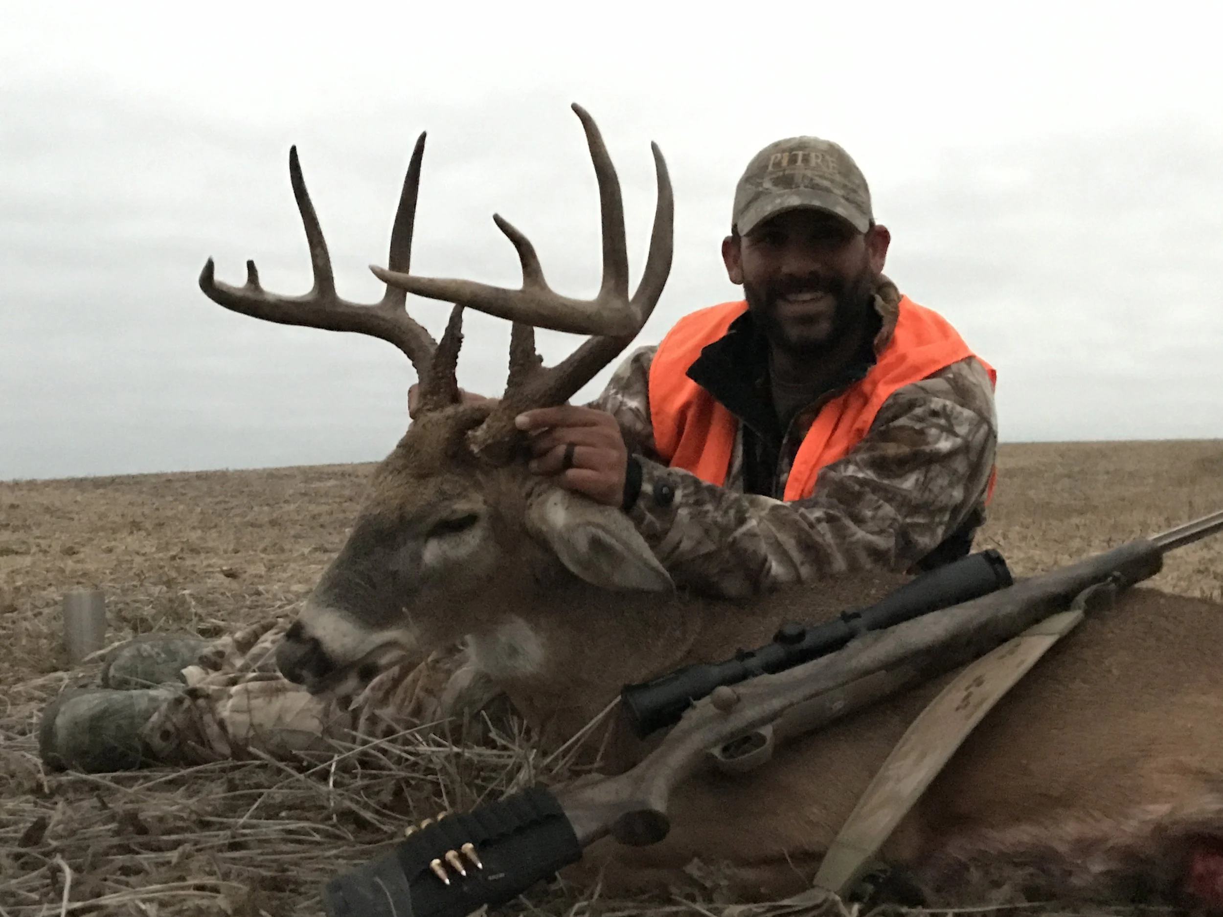MO Whitetail Deer Hunting — Lonesome Oak Outfitters