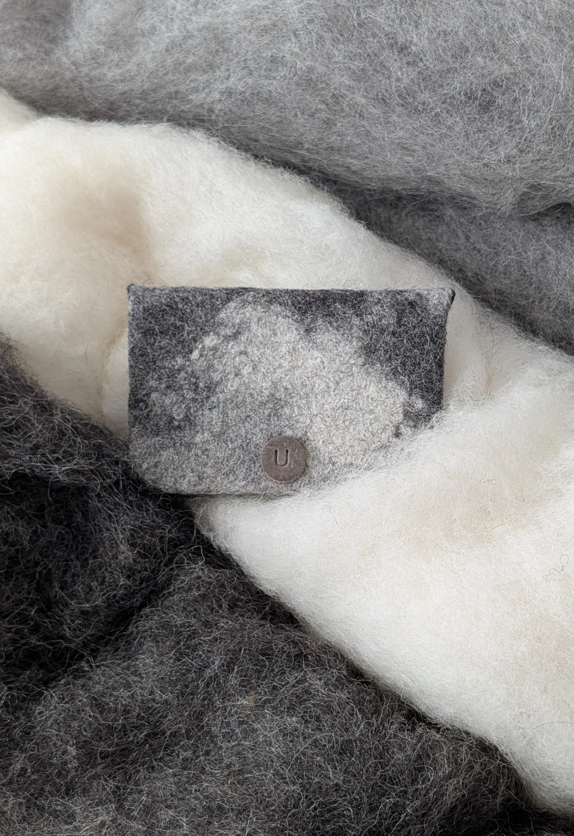 FeatherFold Felt Wallet (stone strata)