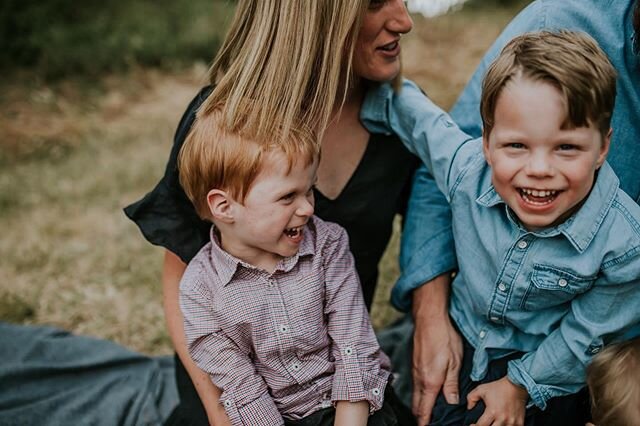 Flashback to a session that had me smiling all the way to the end! These cheeky, gorgeous twinnies are just what we need to see to help put a smile on our dial during isolation!
#stayhome #staysafe #bekind .
.
.
.
.
#janiemartinphotography #lifestyle