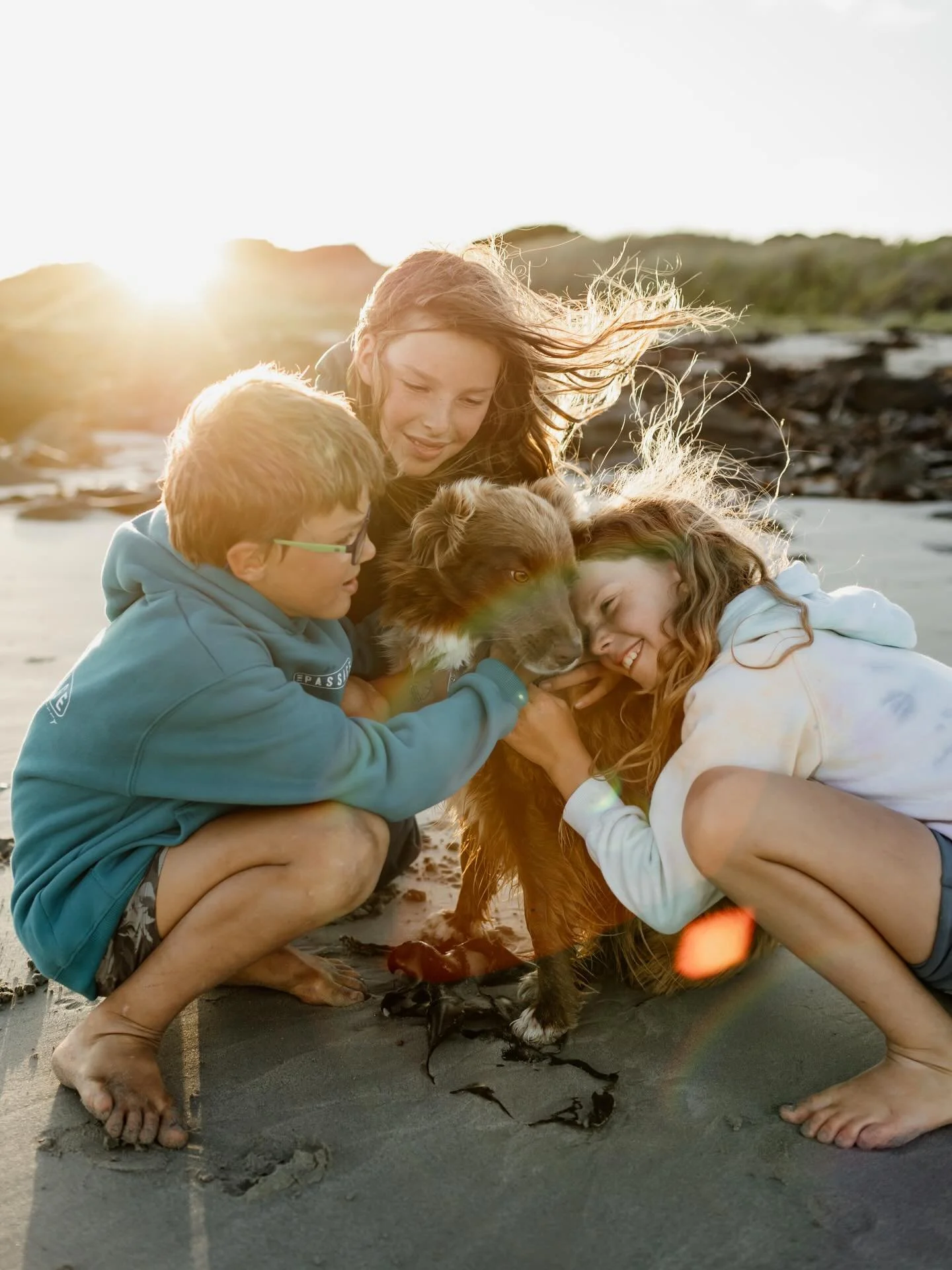 I&rsquo;ve been photographing this gorgeous family for 8 years now. I love that every summer when they come and visit the south west, they always put a session with me on their to do list! They come as they are, in casual camping gear, sun kissed ski