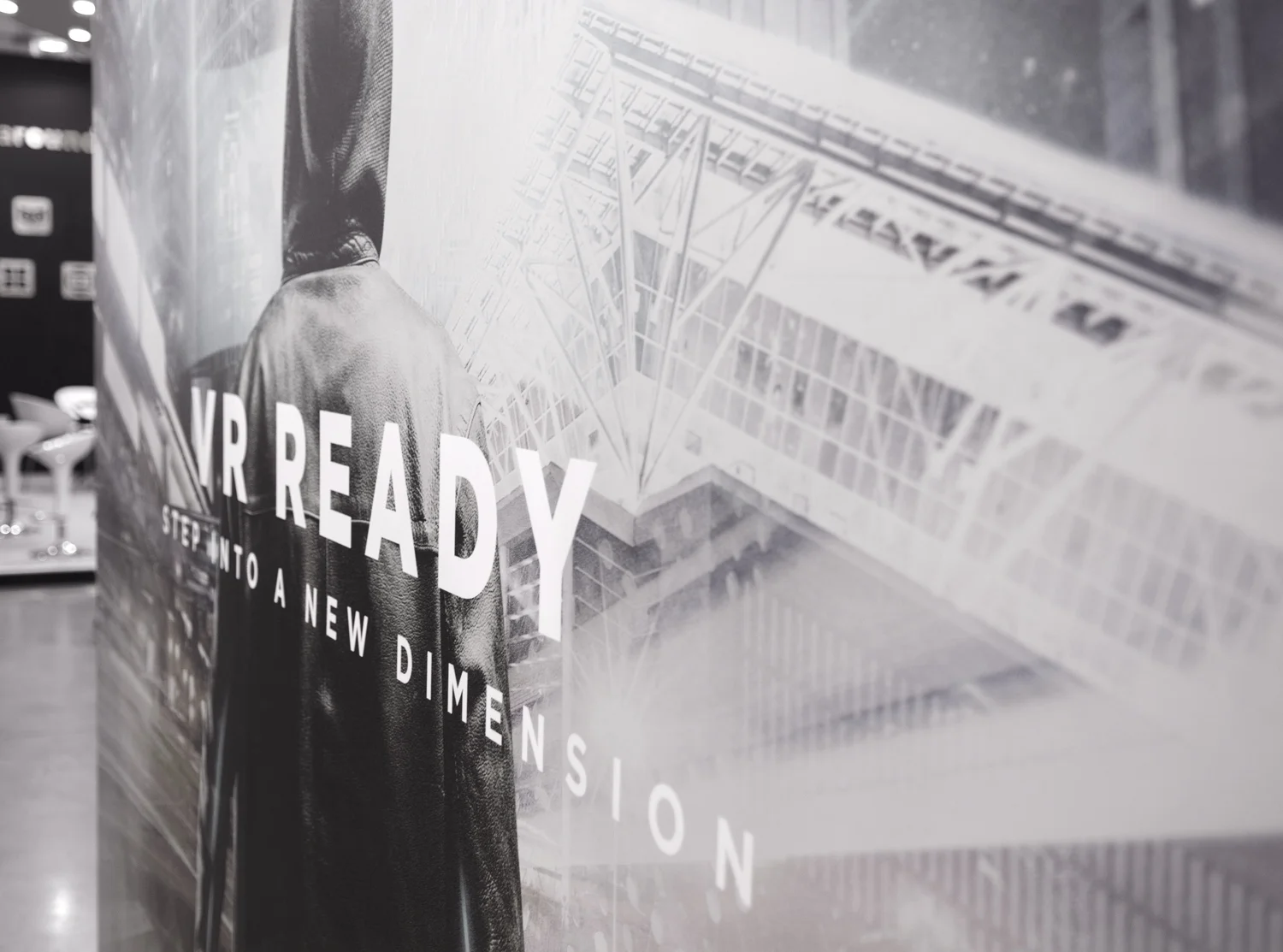 vr-ready_key-art-04.jpg