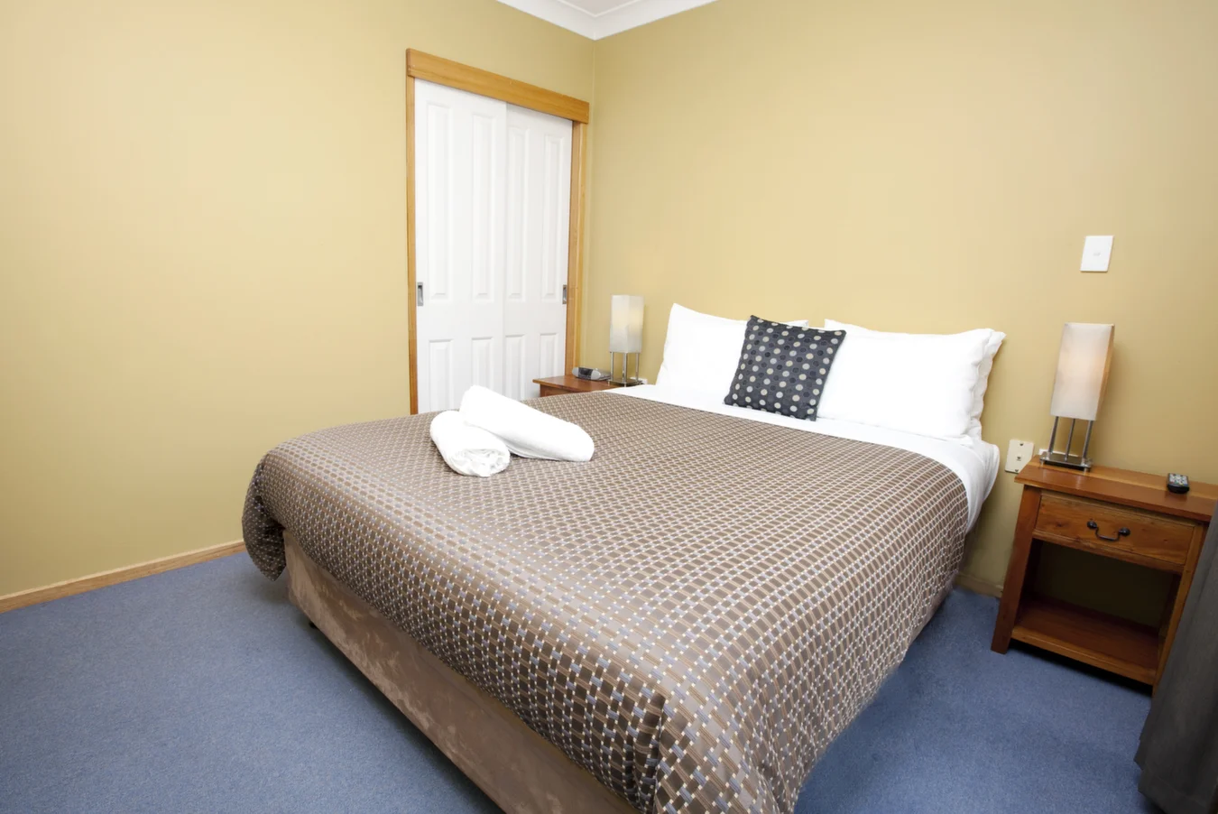 Explorers Villa 05.jpg