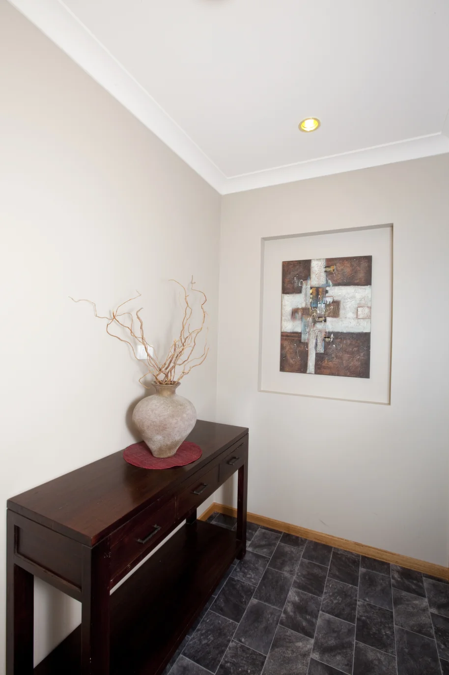 Explorers Villa 08.jpg