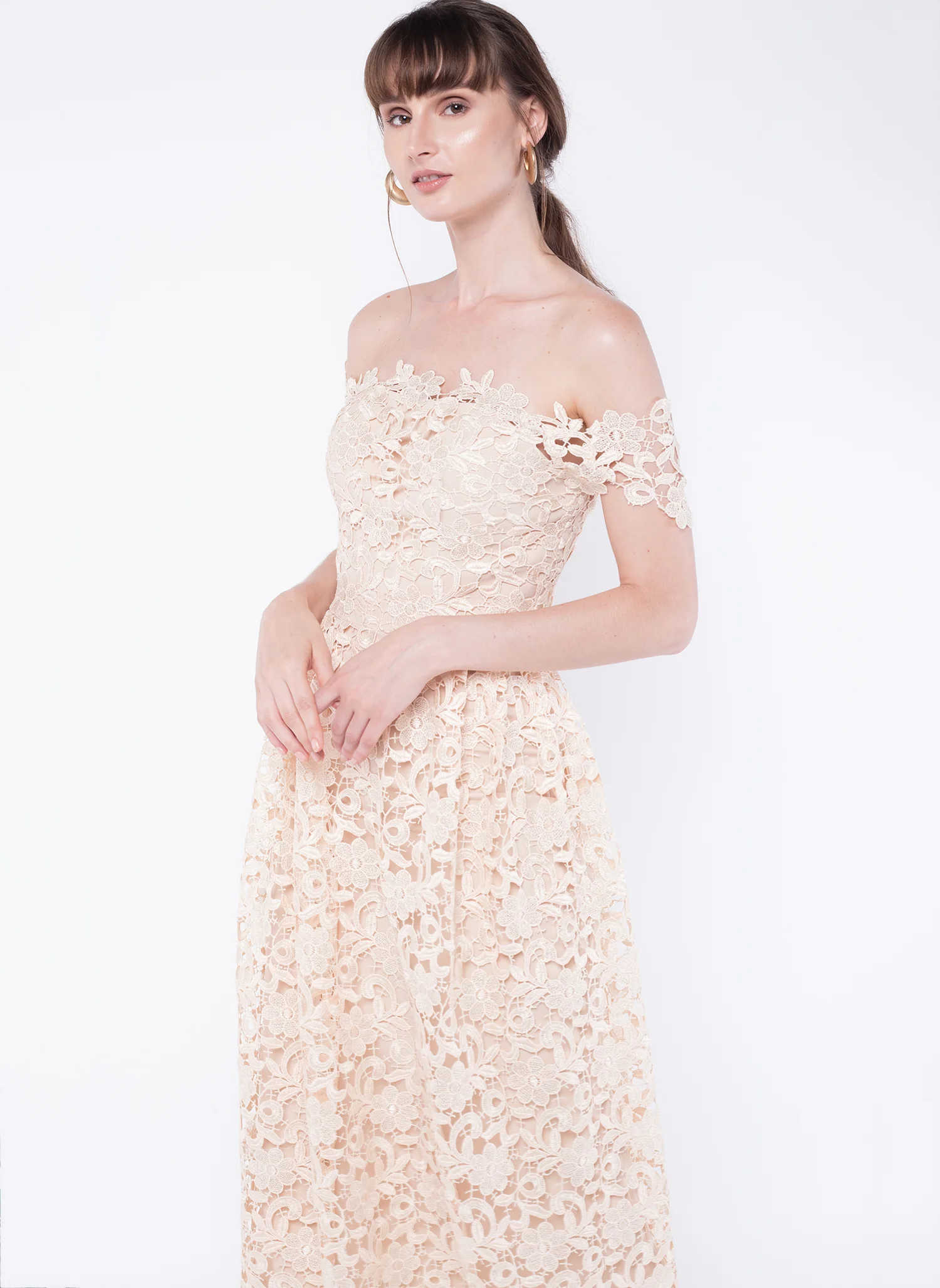 Lilia Lace Dress 2.jpg