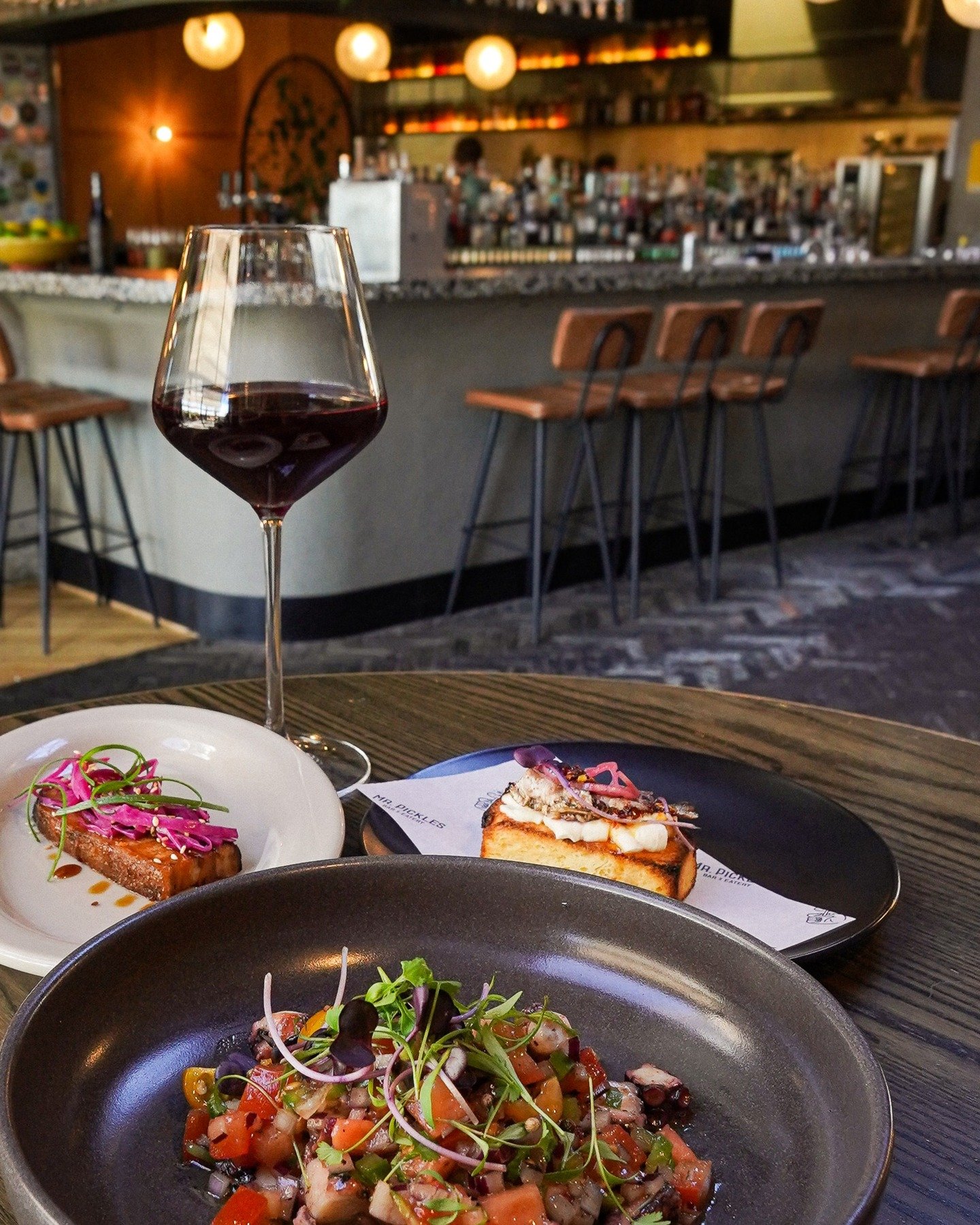 new menu oi

[yes we still have sticky chicken]

xoxo