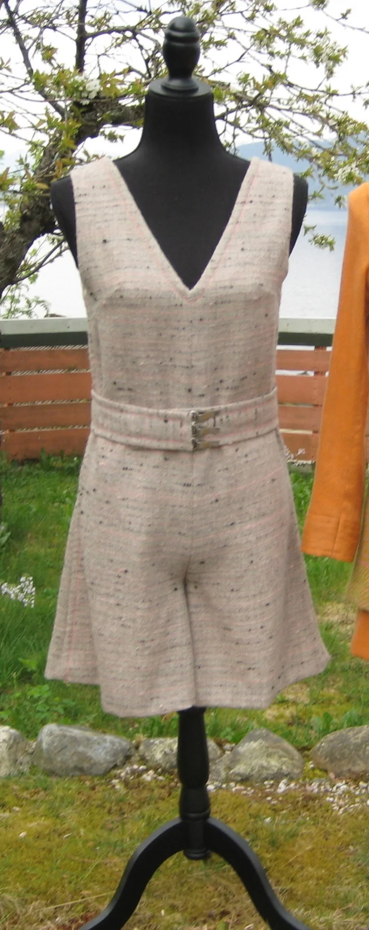 Grå bukse-selekjole