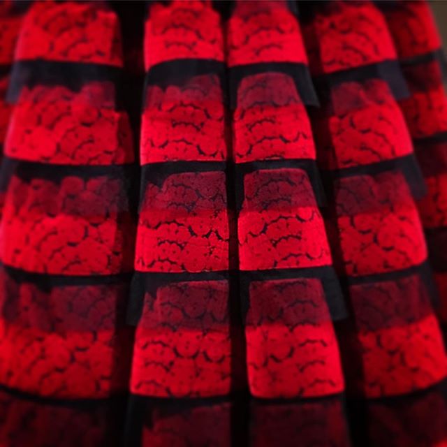 Detail dress Azzedine Ala&iuml;a #beauty #beautifulcolors #textileart #fashion #couture