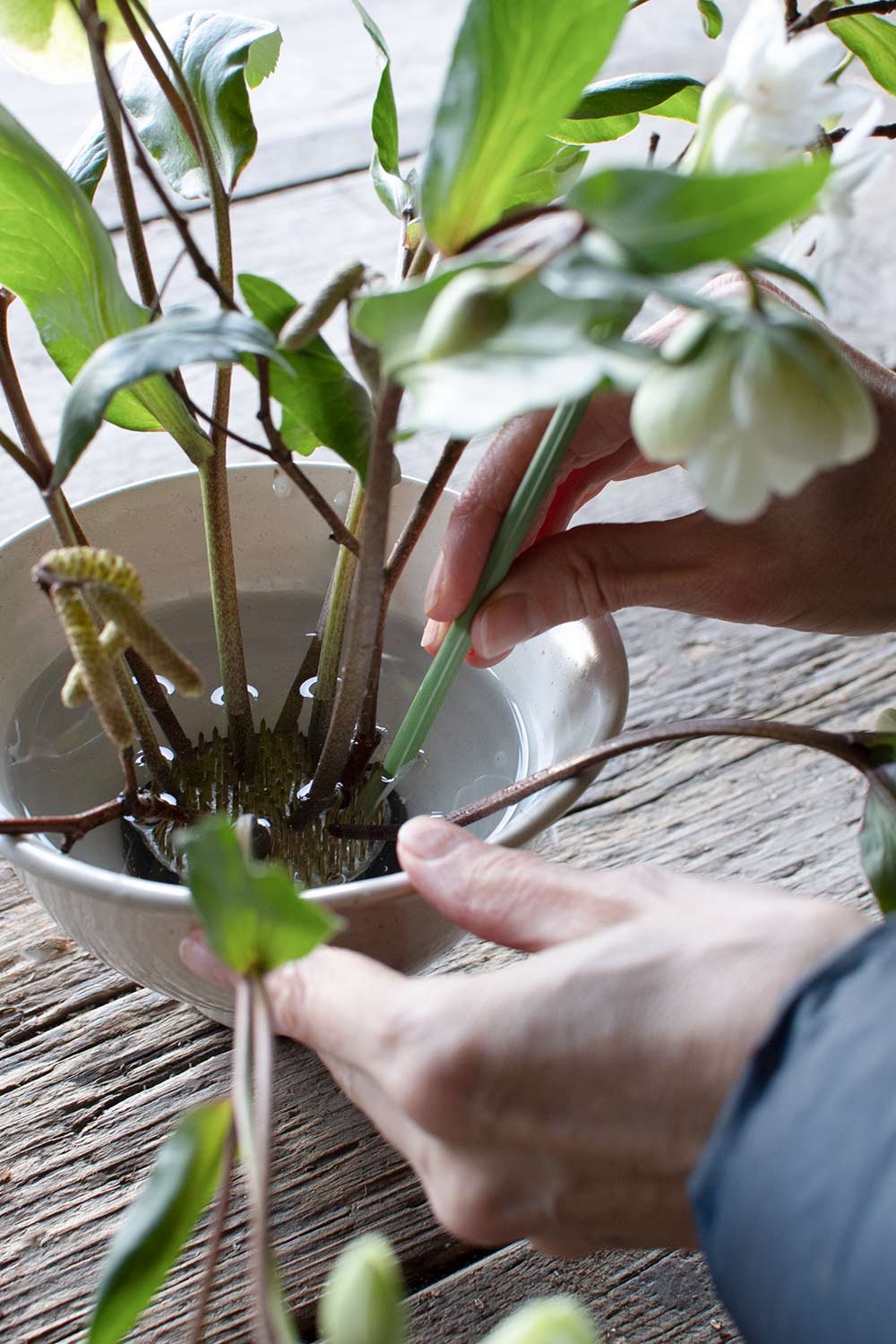 How To Create A Winter Flower Arrangement By Philippa Craddock