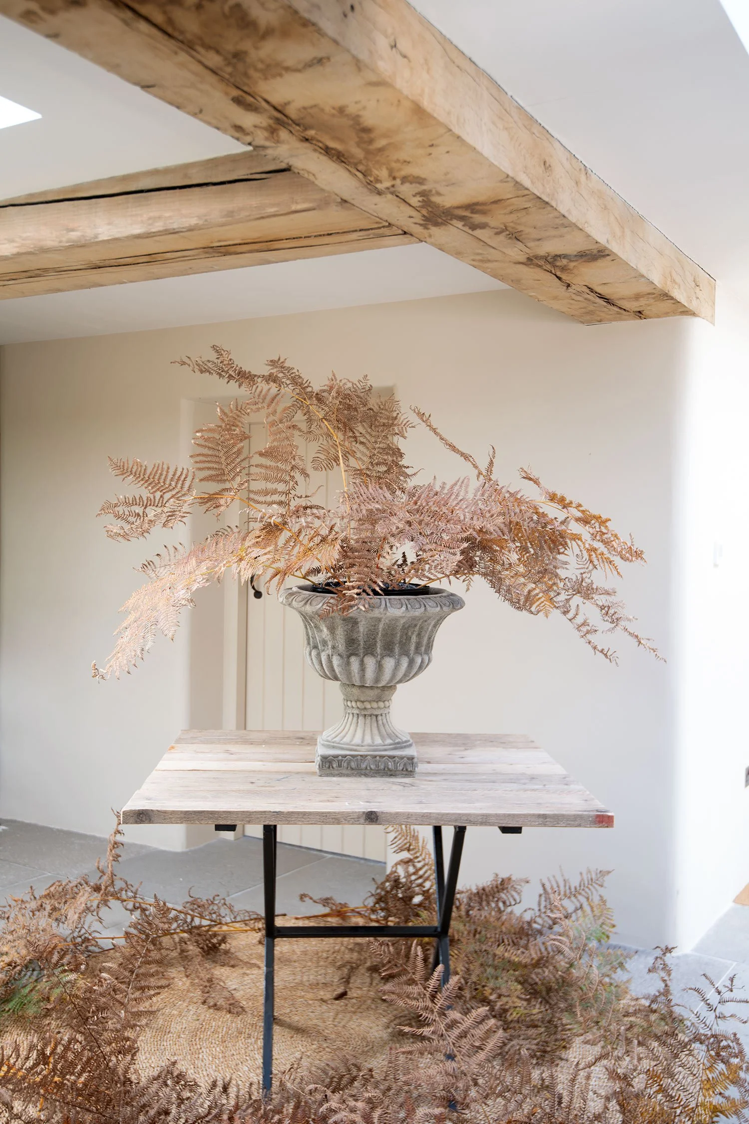 Sustainable stem support grid structure — Philippa Craddock