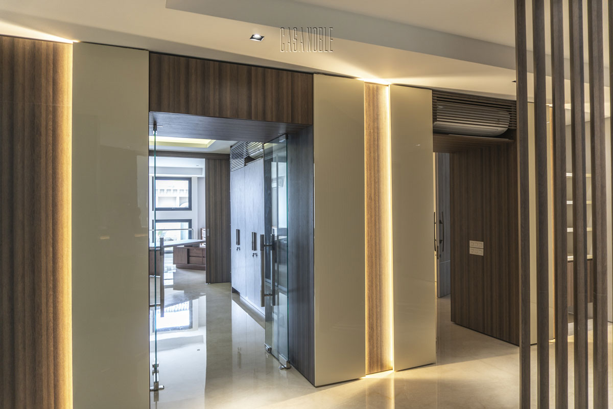 CASANOBLE_CUSTOM_FURNITURE_LUXURY_MEWAH_JAKARTA_INDONESIA-(2).jpg