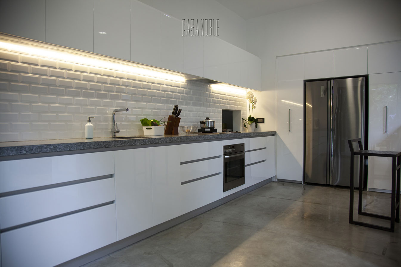CASANOBLE_DAPUR_KITCHEN_SET_KITCHENSET_CUSTOM_LUXURY_MEWAH_DESAINER_JAKARTA_INDONESIA-(11).jpg