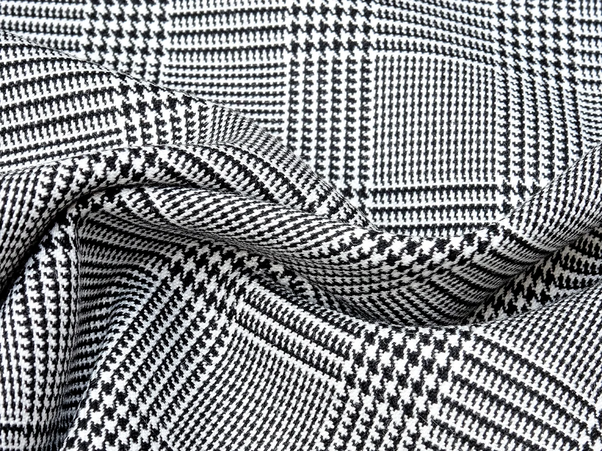 tissu-synthetique-motif-prince-de-galles-noir-blanc-metexco.jpg