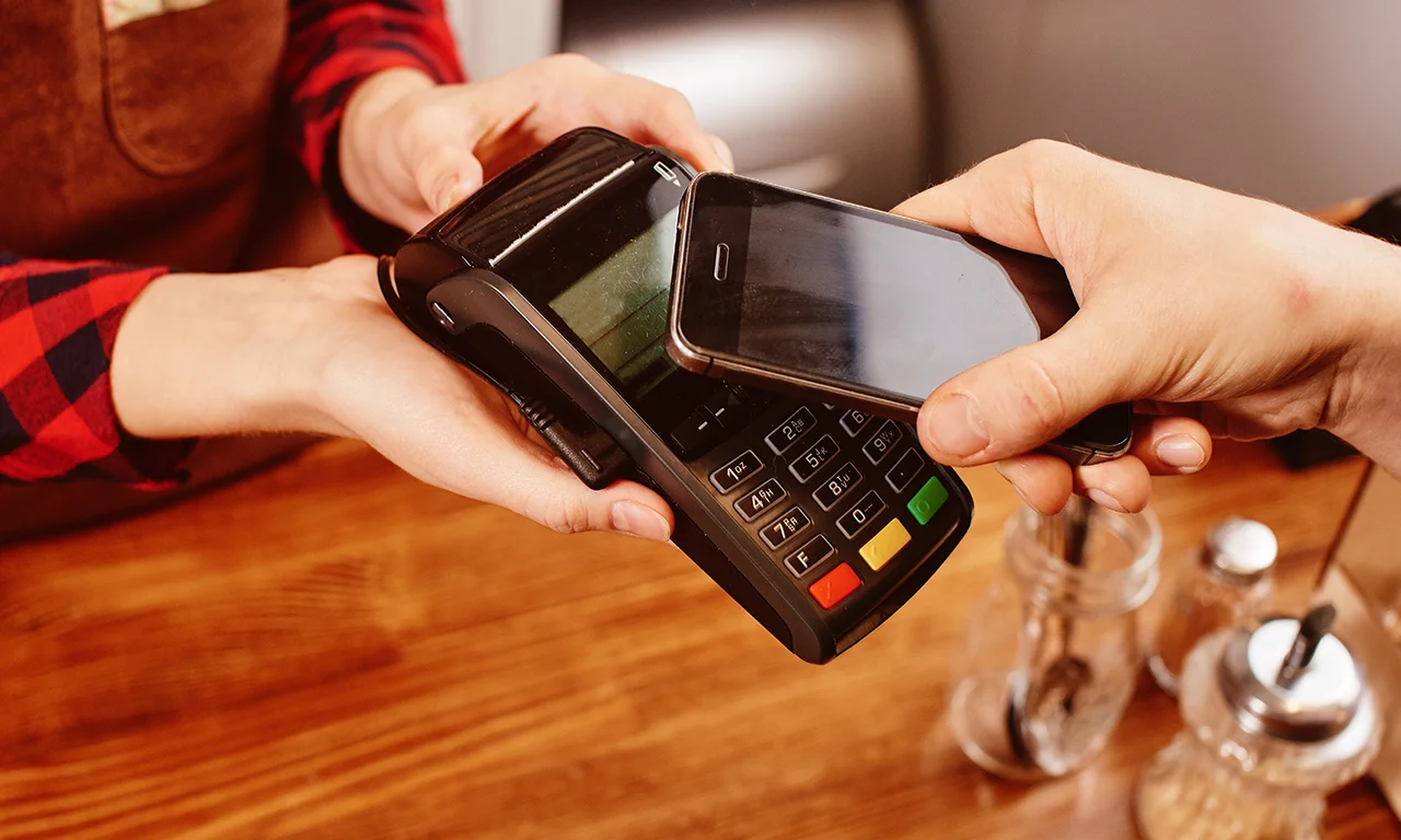 mobile-banking.jpg