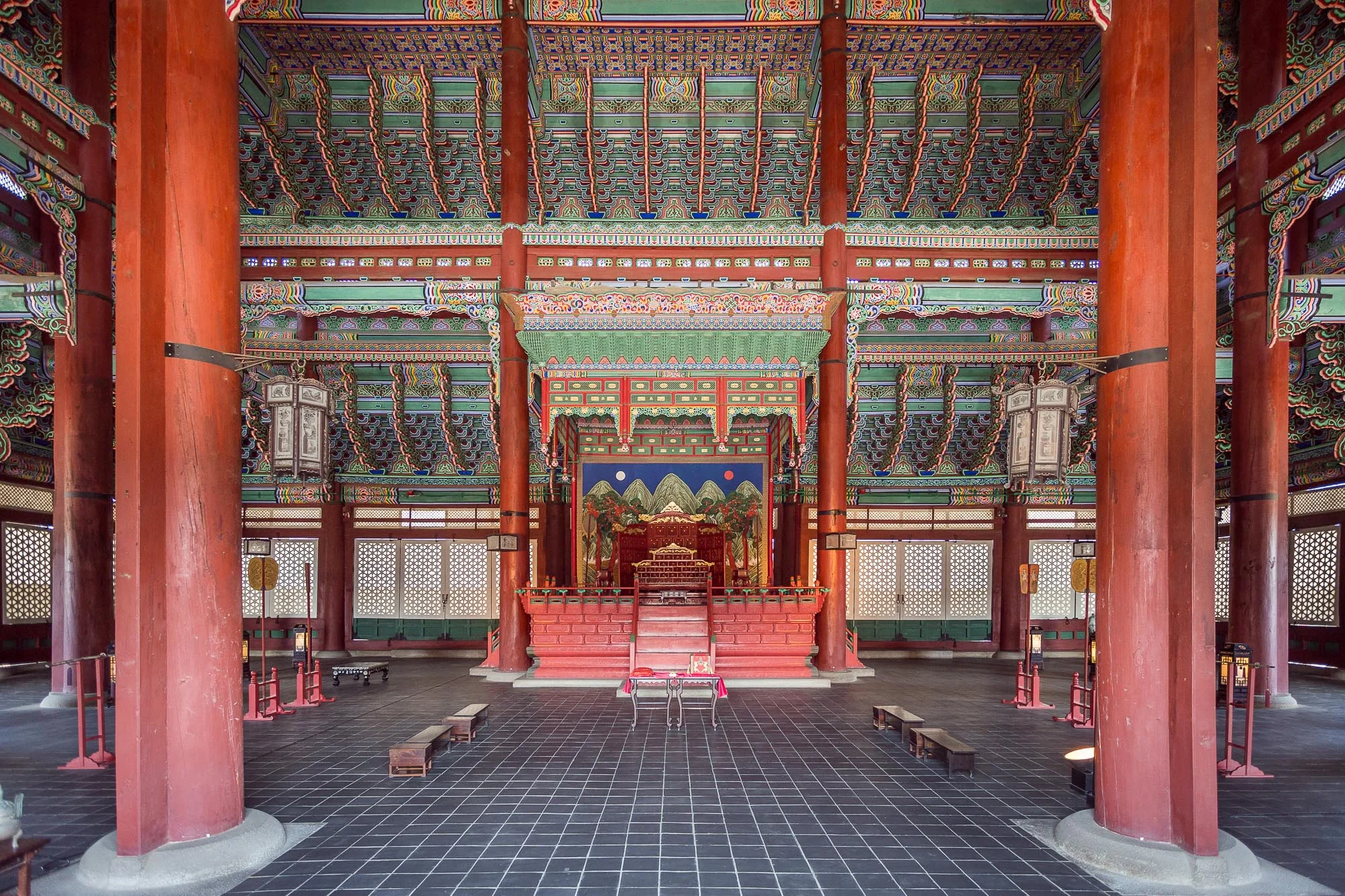 Gwanghwamun, Royal Palace