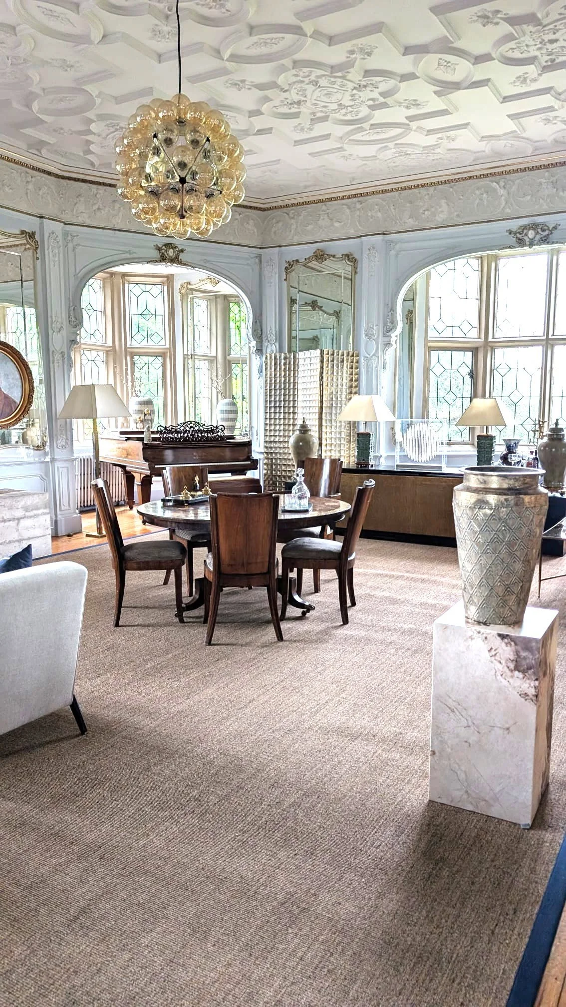 Music room - thornbridge - netflix