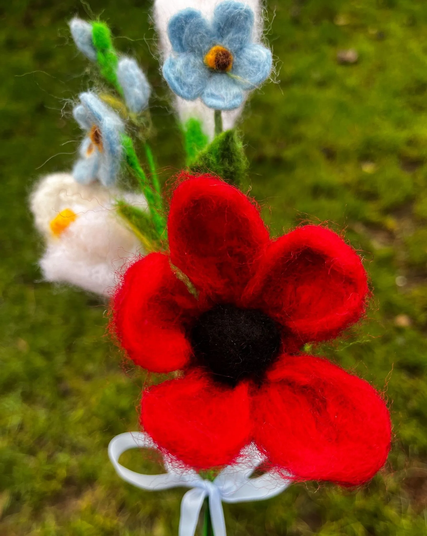 Needle Felted 3D Flowers Workshop with Linzi Pattison