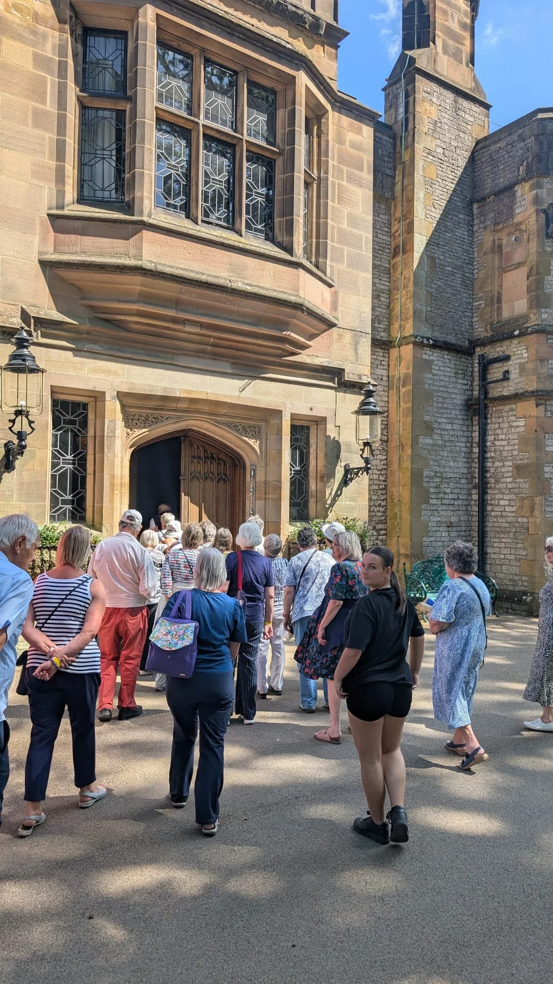 WhatsApp Image 2025-05-13 at 14.41.55_43aec240.jpg