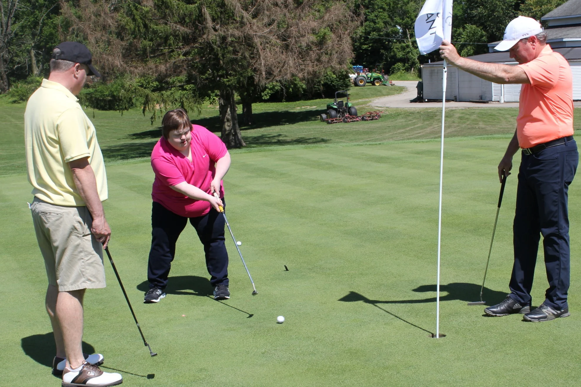 ellie+putts.jpg