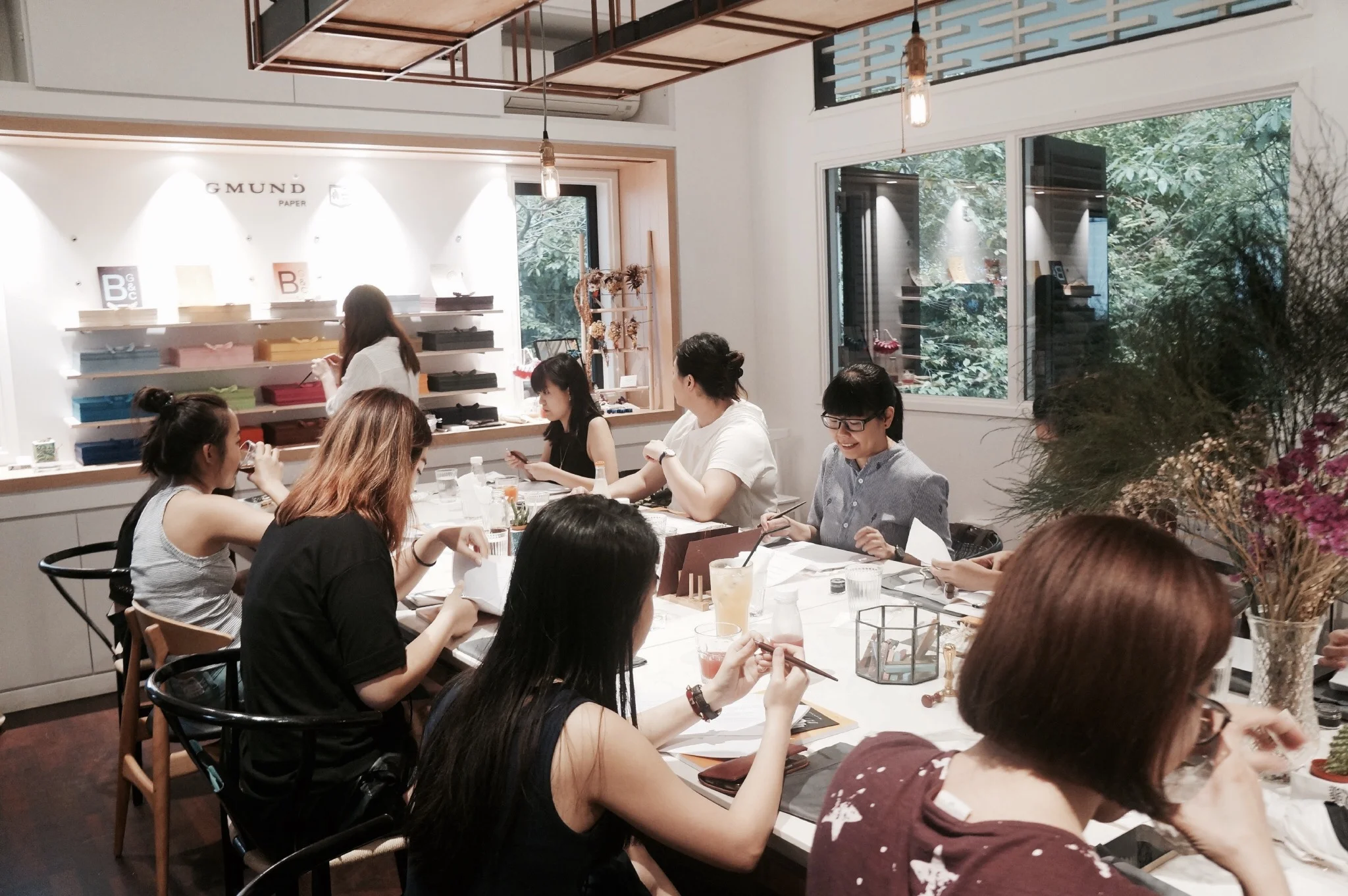 Collaboration Workshop with DW Workshop: Introduction to Calligraphy