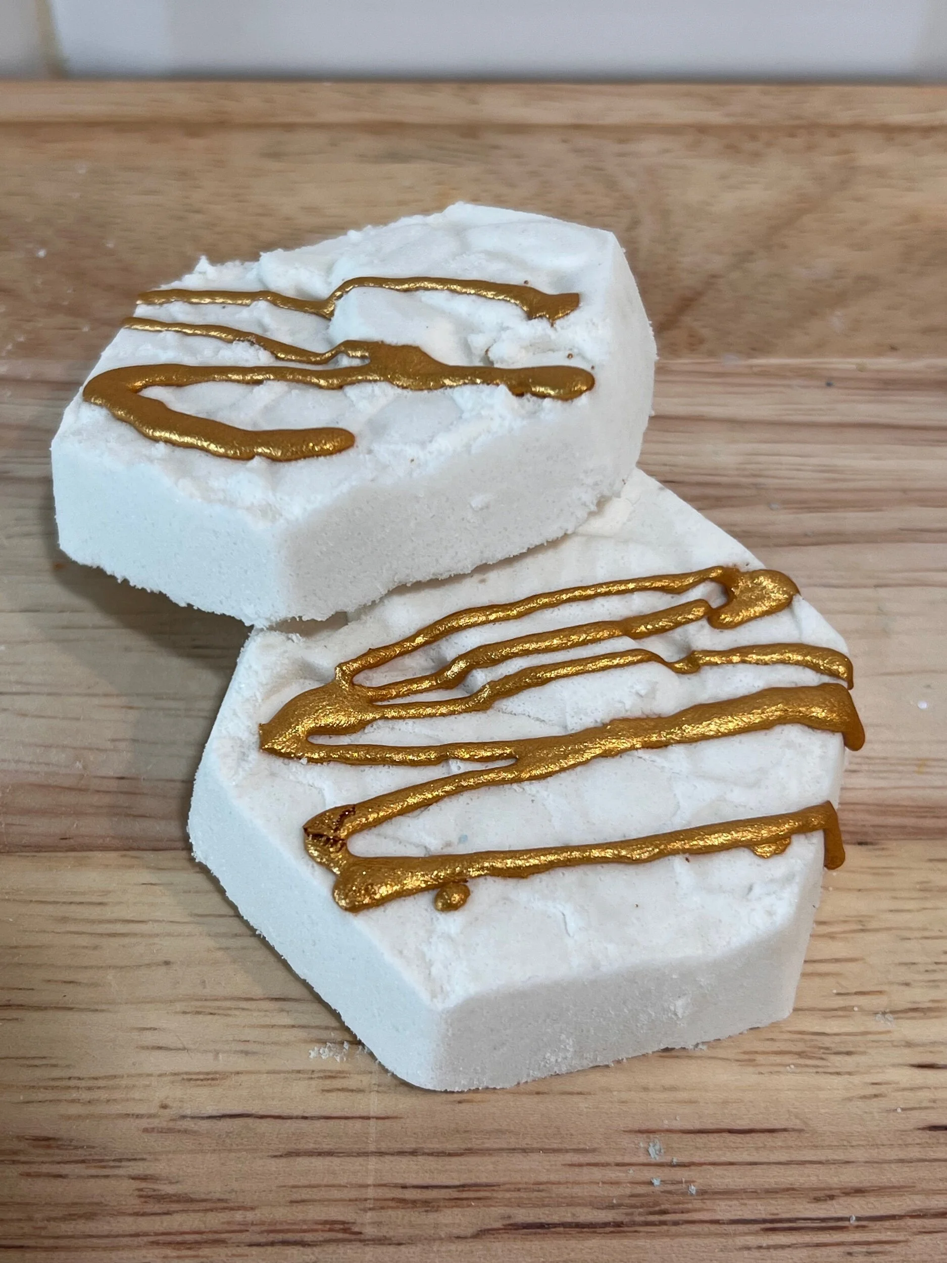 09DB6619-3E56-4BDD-9FF8-EC00D6FE7FF5