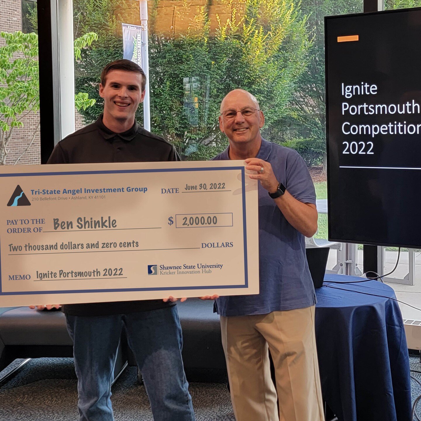 Congratulations to Ben Shinkle for taking home first place at the 2022 Ignite Portsmouth Pitch Competition! 👏

Ben received $2,000 in prize money for his business idea of wire and metal recycling. 

Thank you to the Tri-State Angel Investment Group 