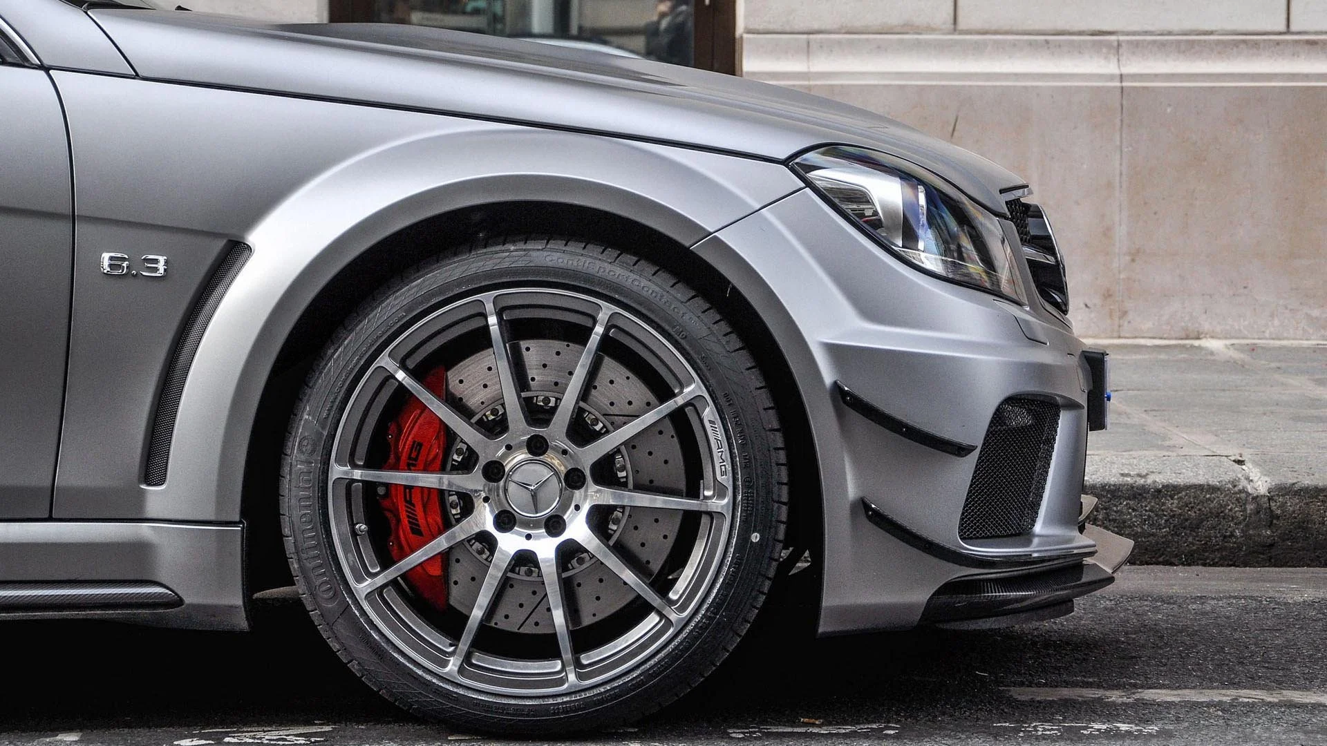 The Signs That Your Luxury German Vehicle Needs Brake Service in Cumming, GA