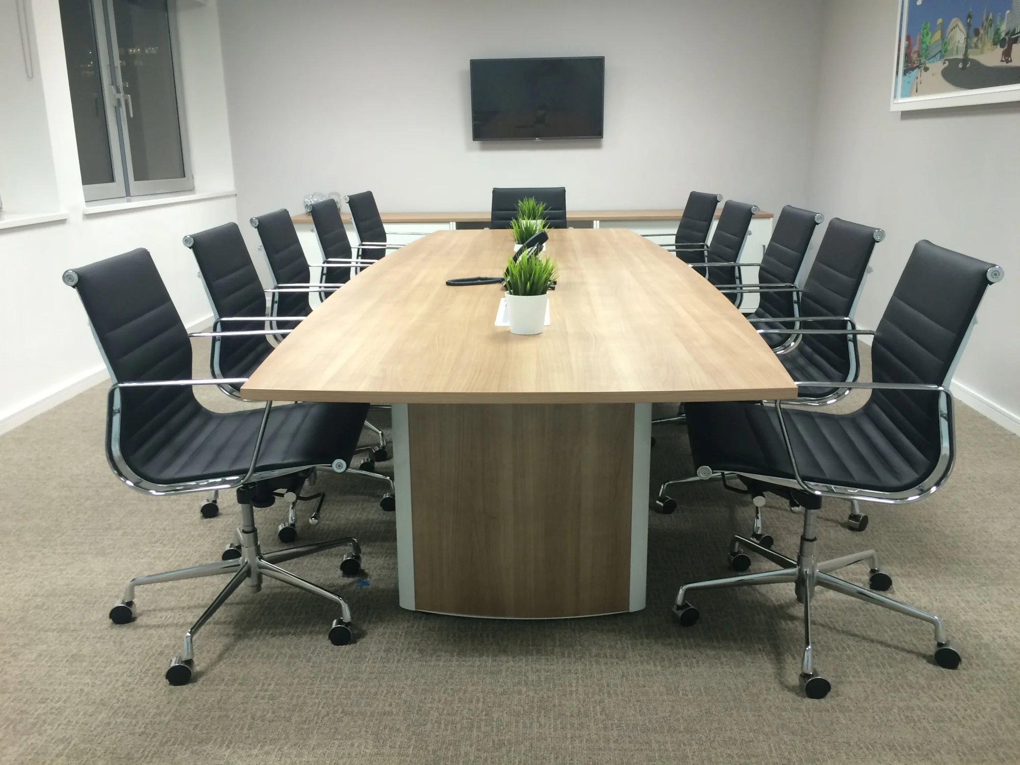 Elite-Office-Furniture-Gallery-Aerofoil-Boardroom-Gallery-T06HR.jpg