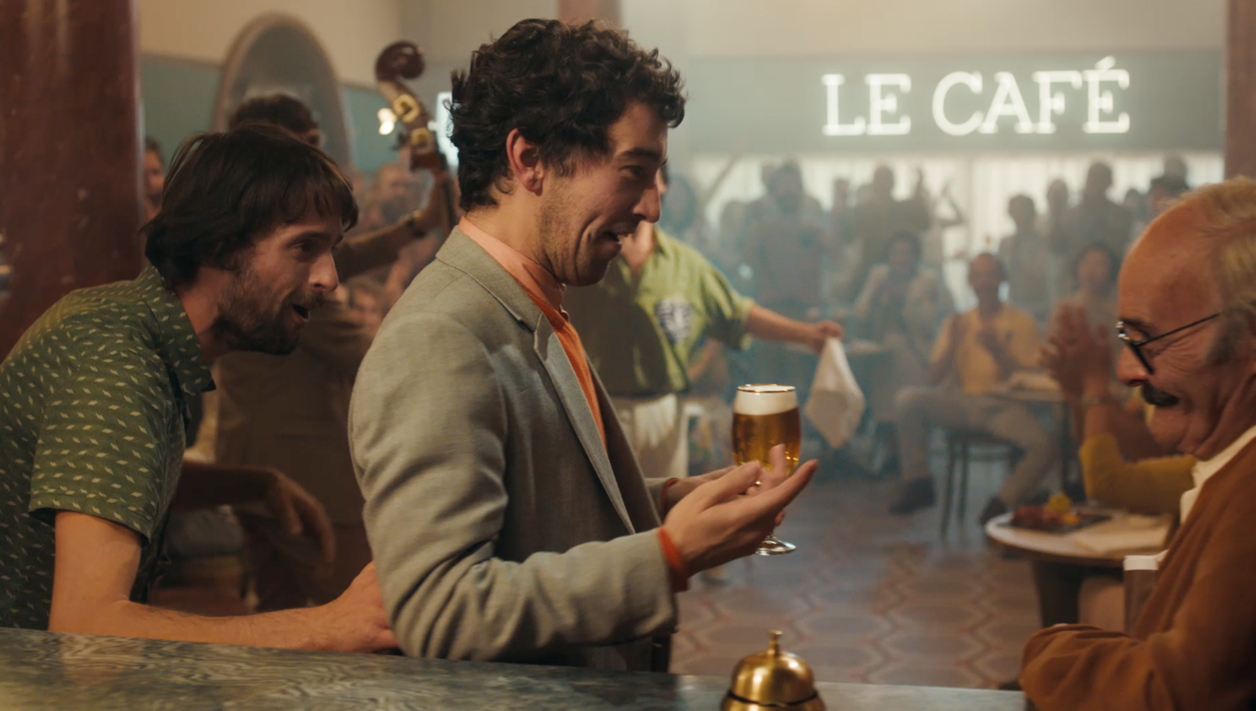  Added extra foam layer, Clean up on the glass. 