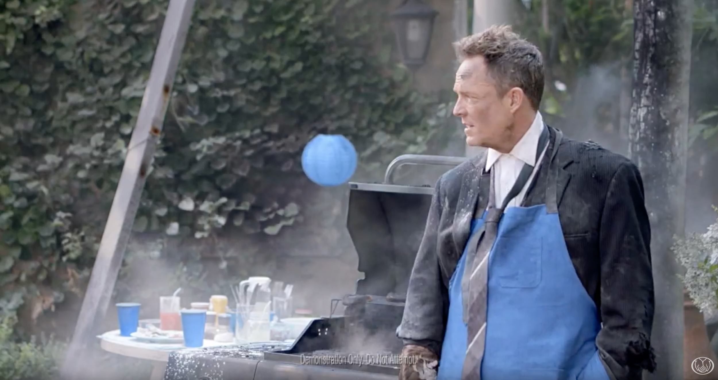  Composited objects on the table and smoke elements.  