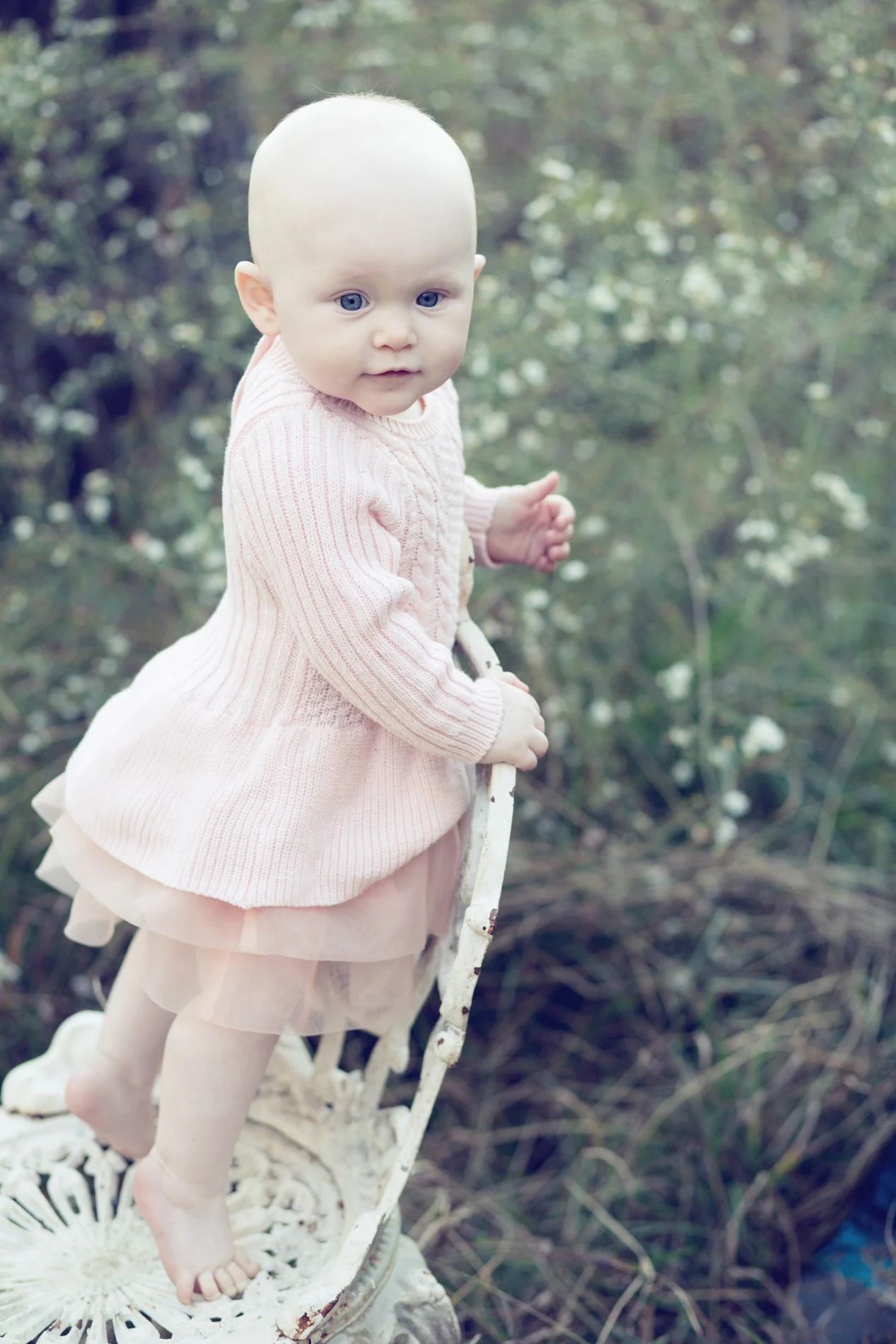 Rachelle-Carl-Fam-Portraits-097-vintage.jpg